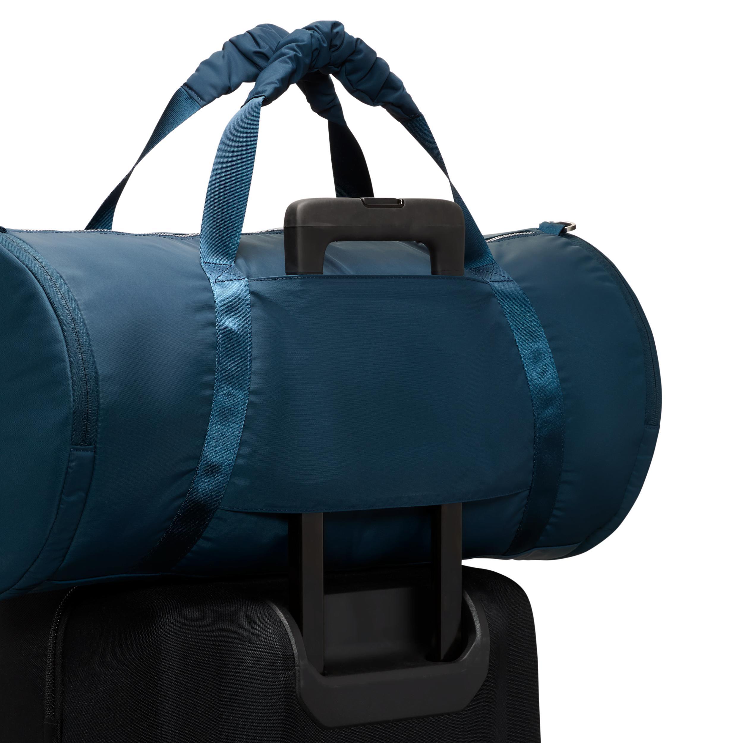 Nike One Duffel Bag (35L) Product Image