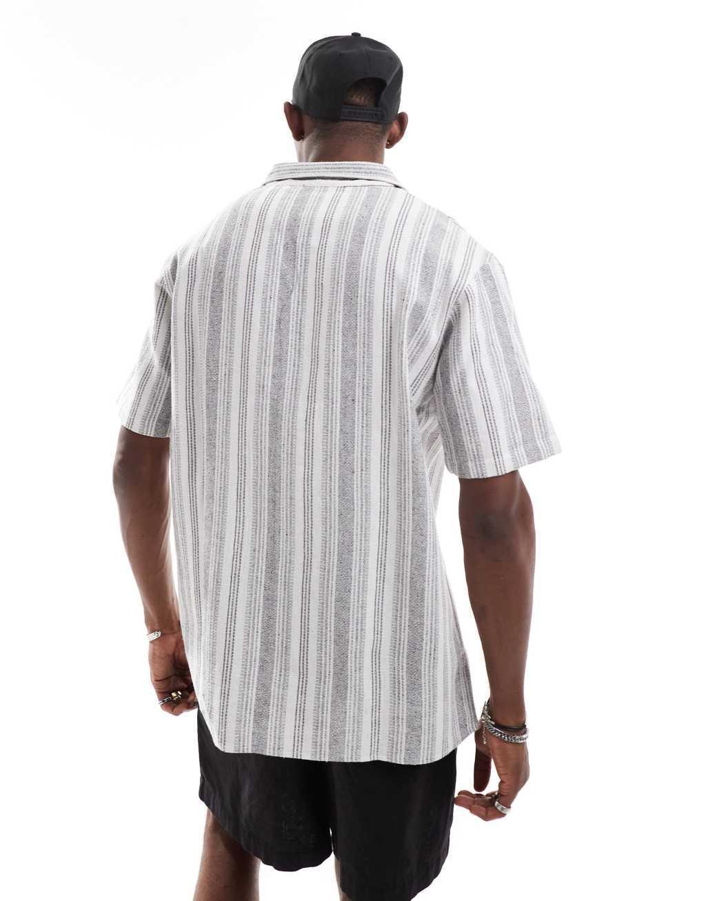 sol beach textured stripe short sleeve beach shirt in gray and white Product Image