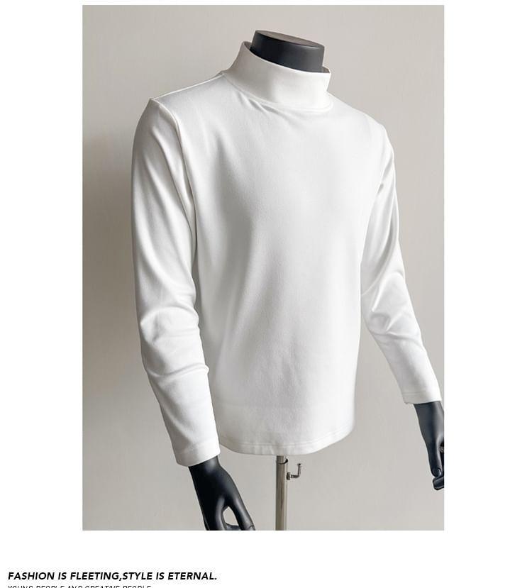 Long-Sleeve Mock Neck Plain Turtleneck T-Shirt Product Image