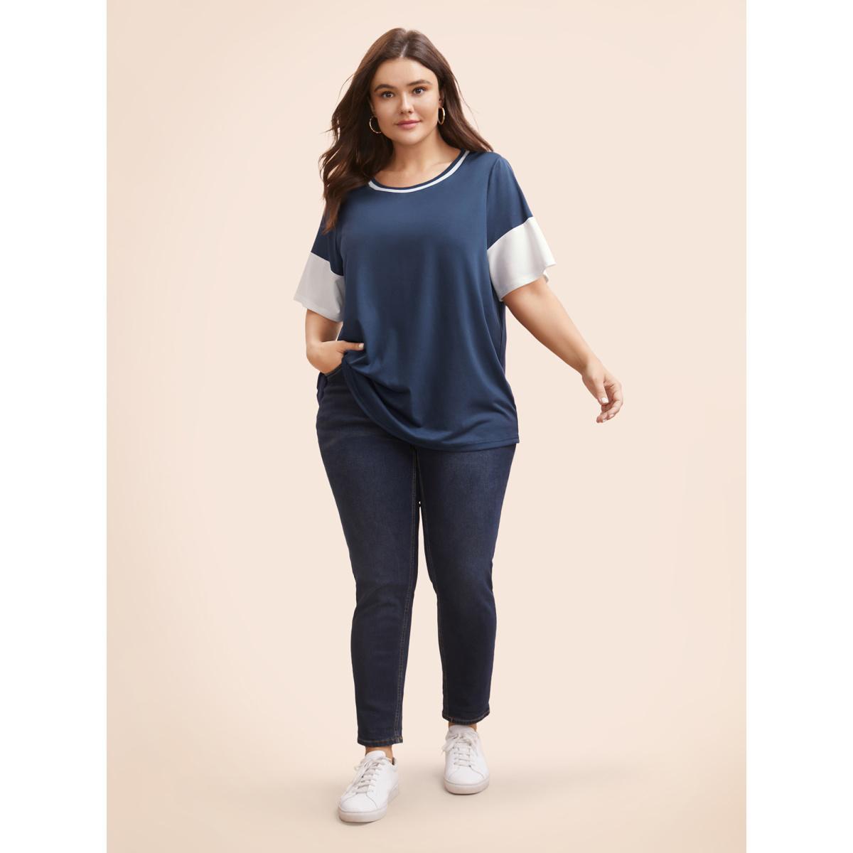 Plus Size Round Neck Contrast Patchwork T-shirt Indigo Women Casual Contrast Round Neck Everyday T-shirts BloomChic 10/M Product Image
