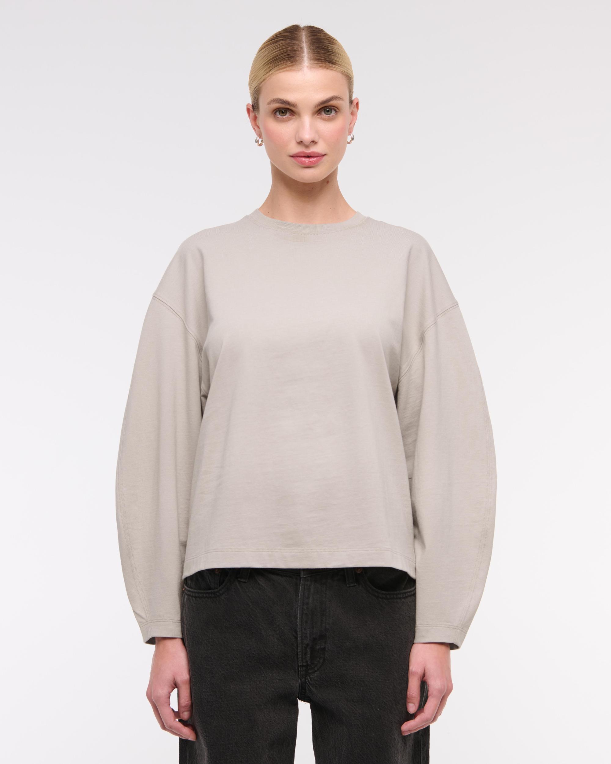 Long-Sleeve Barrel Tee Product Image