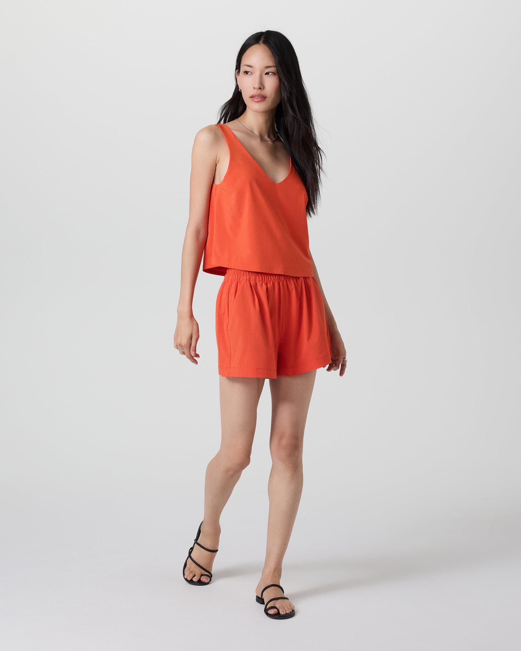 Villa Short Product Image