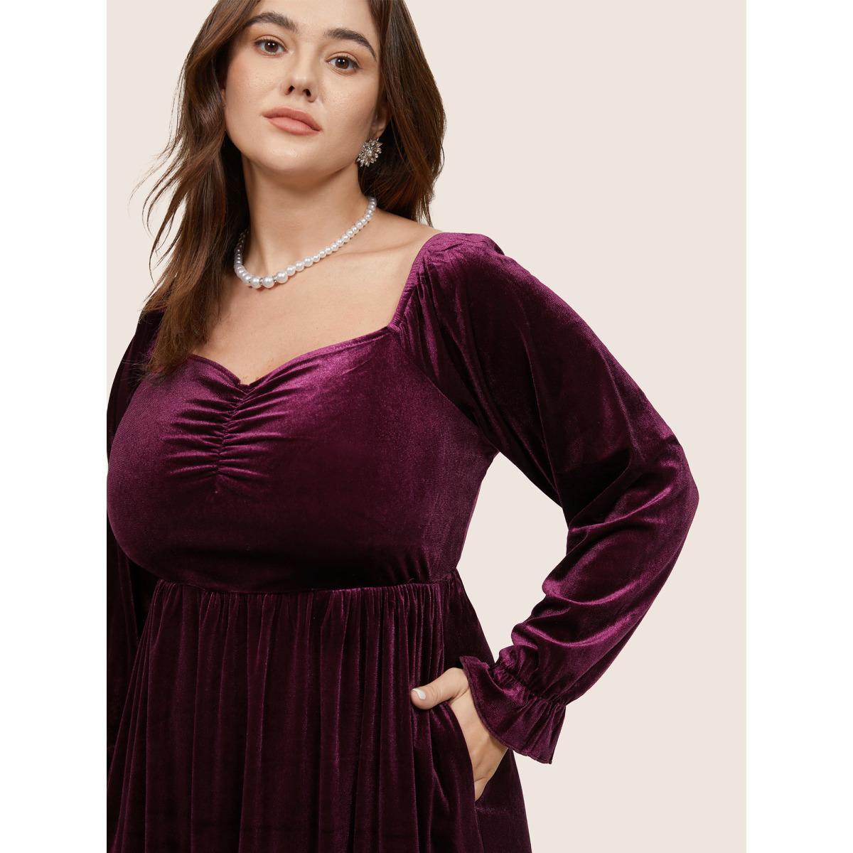 Plus Size Square Neck Velvet Elastic Waist Gathered Dress Scarlet Women Glamour Velvet Square Neck Long Sleeve Curvy Midi Dress BloomChic 26/4X Product Image