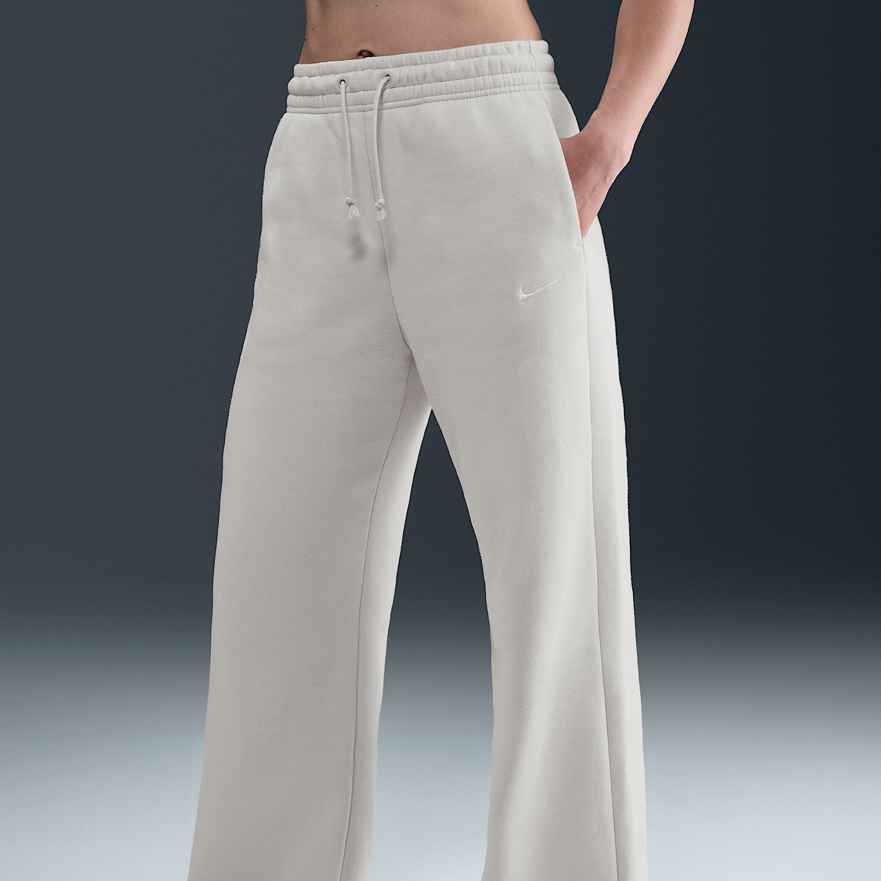 Women's Nike Sportswear Phoenix Fleece High-Waisted Wide-Leg Pants Product Image