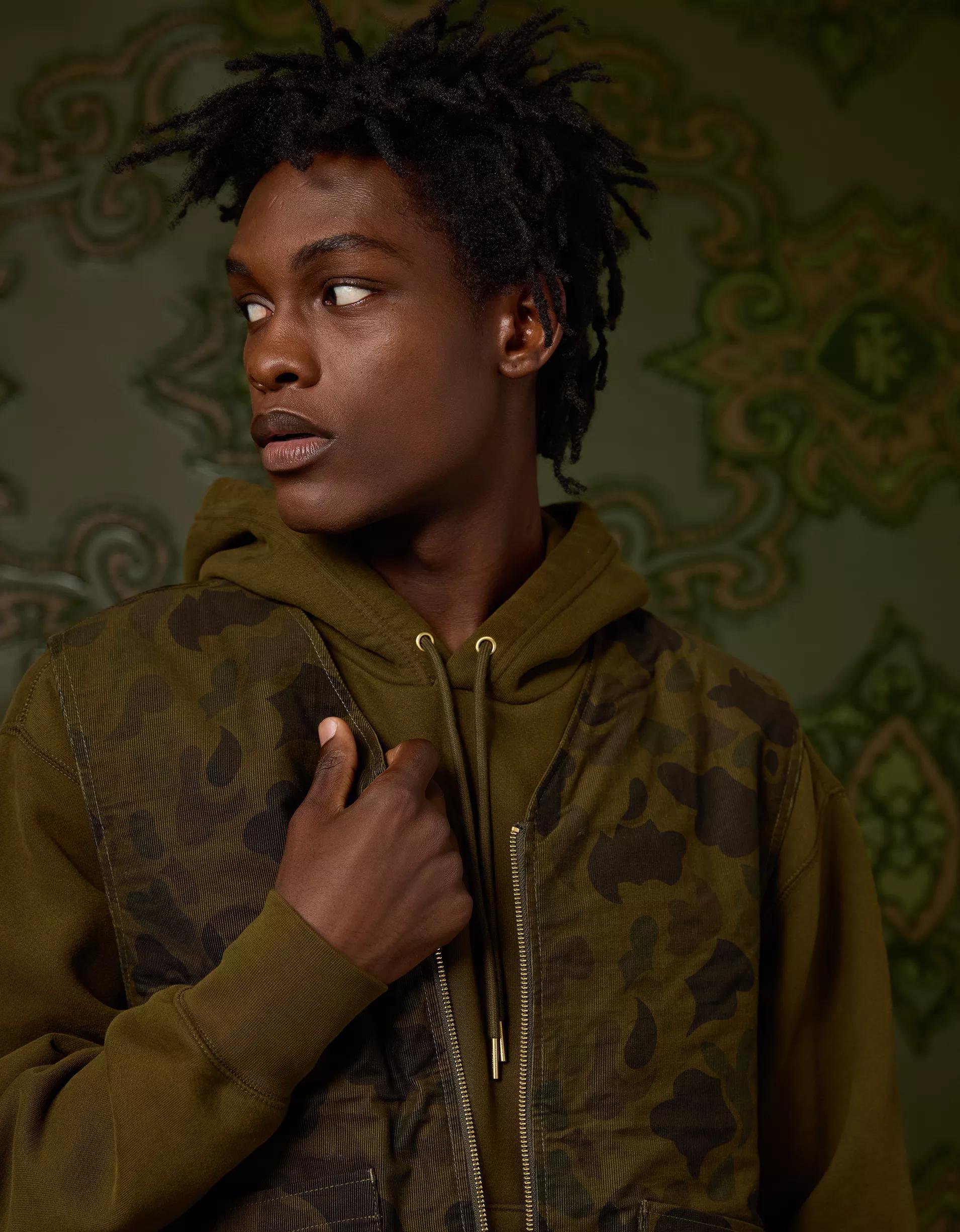 AE x Tru Kolors Reversible Quilted Vest Product Image