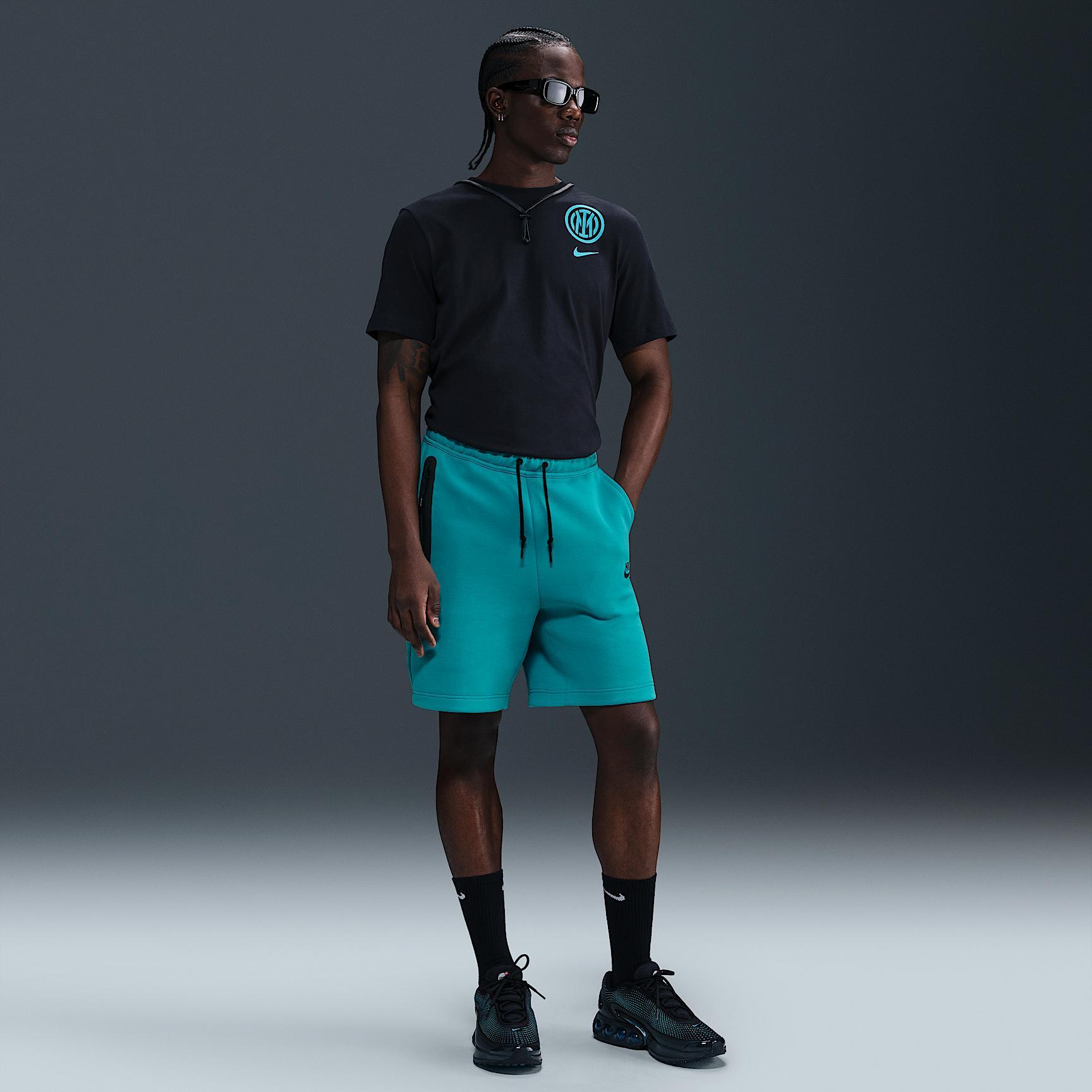 Inter Milan Nike Men's Soccer T-Shirt Product Image