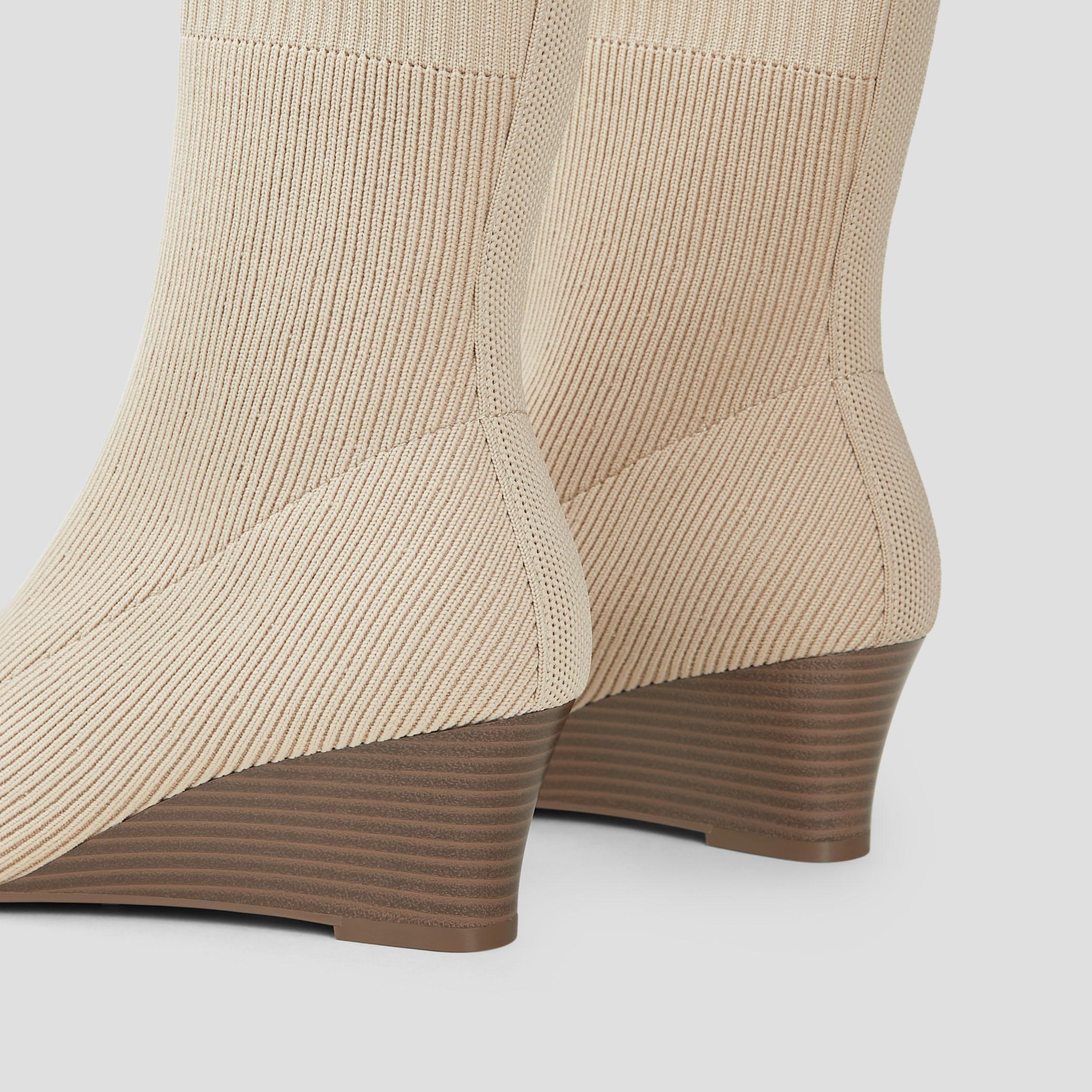 Square-Toe Water-Repellent Heeled Boots (Rafaella) Product Image