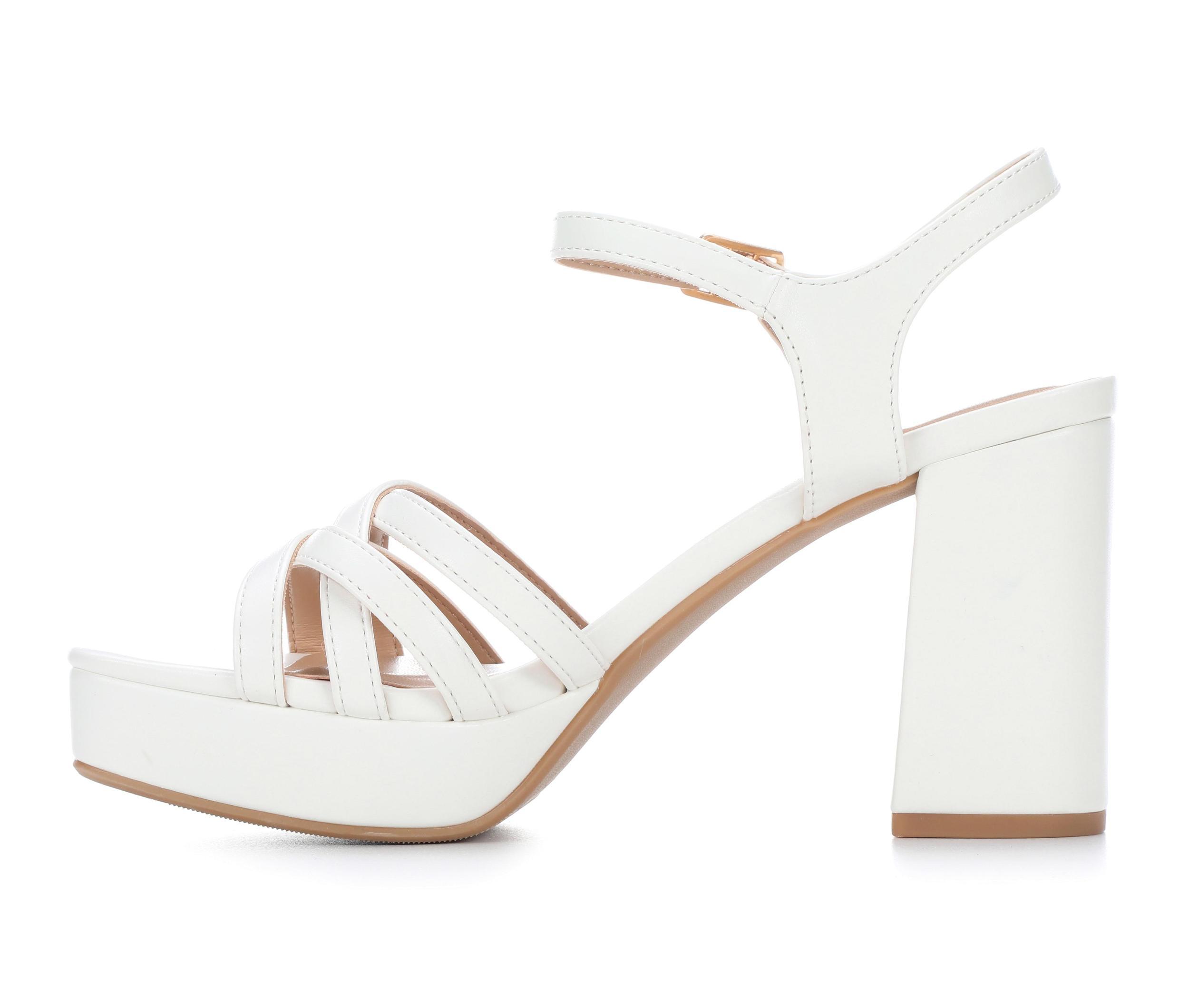 Women's Y-Not Loona-S Block Heels Product Image