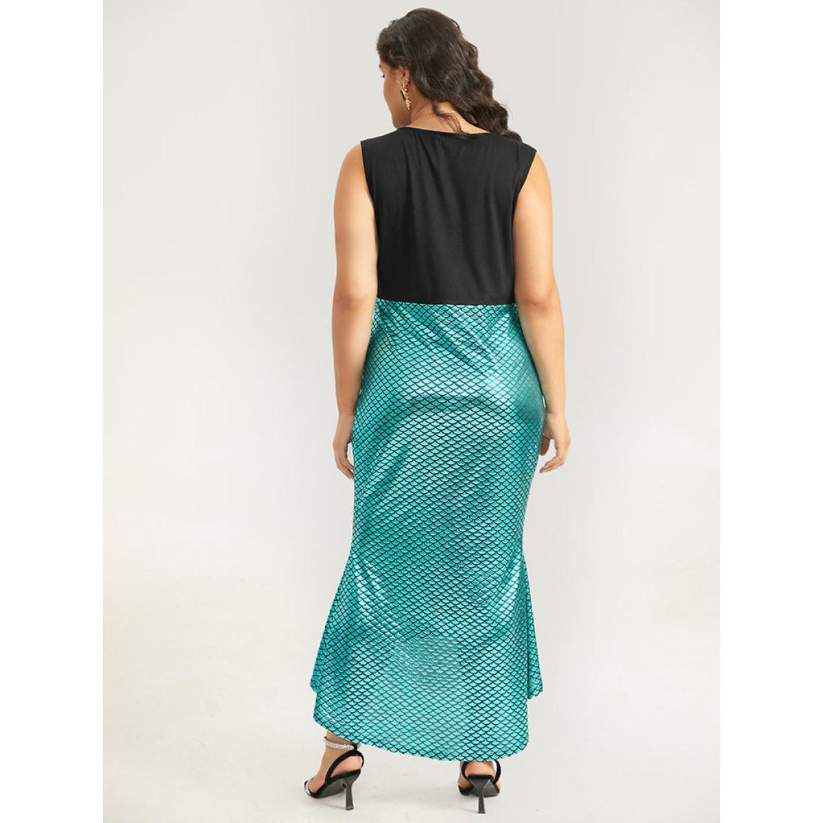 Plus Size Halloween Sequin Patchwork Split Hem Sleeveless Dress Black Women Party Patchwork V-neck Sleeveless Curvy Midi Dress BloomChic 18-20/2X Product Image