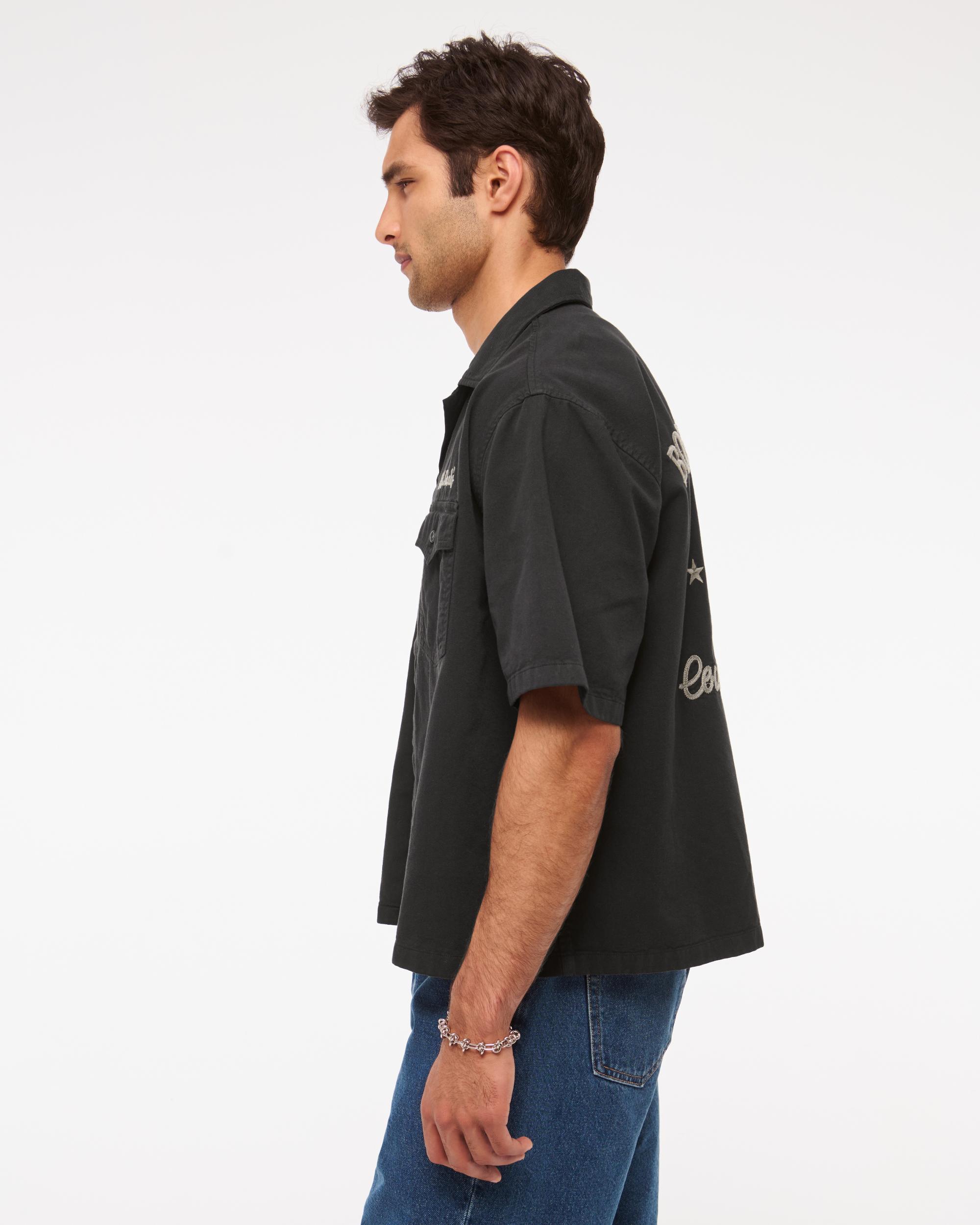 Short-Sleeve Cropped Western Graphic Button-Up Shirt Product Image