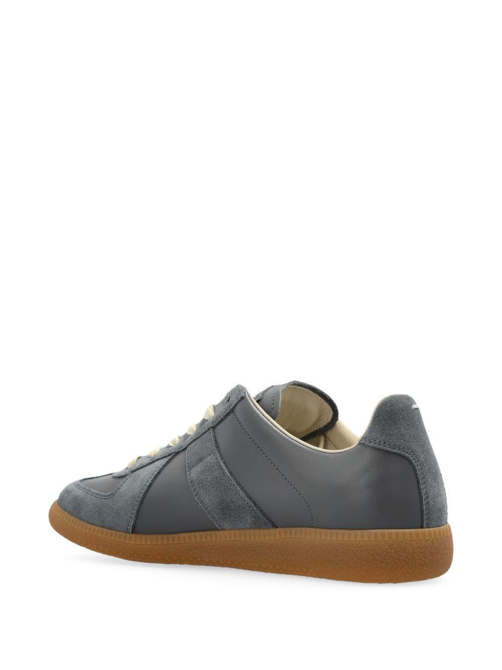 Replica sneakers Product Image