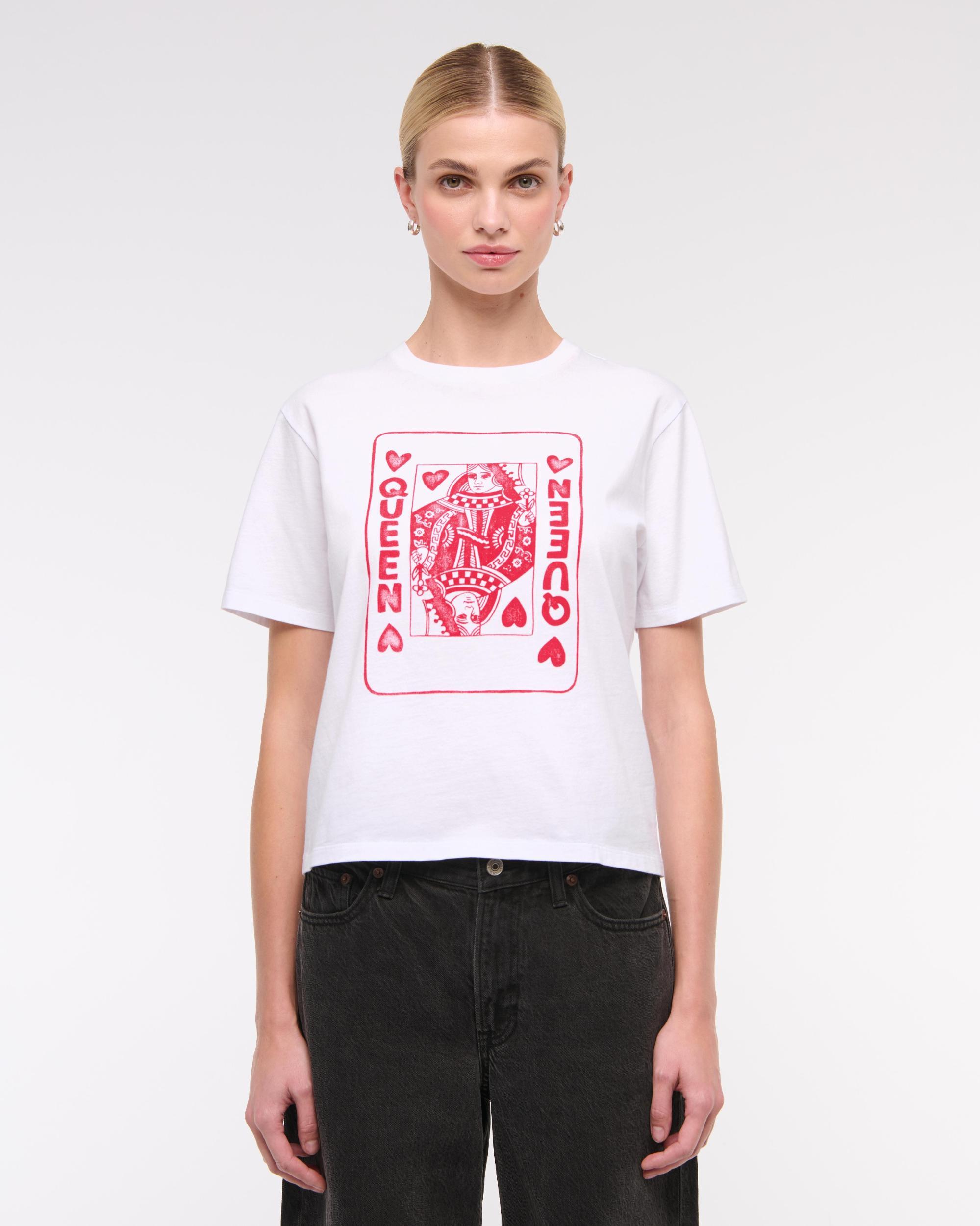 Short-Sleeve Queen of Hearts Graphic Relaxed Tee Product Image