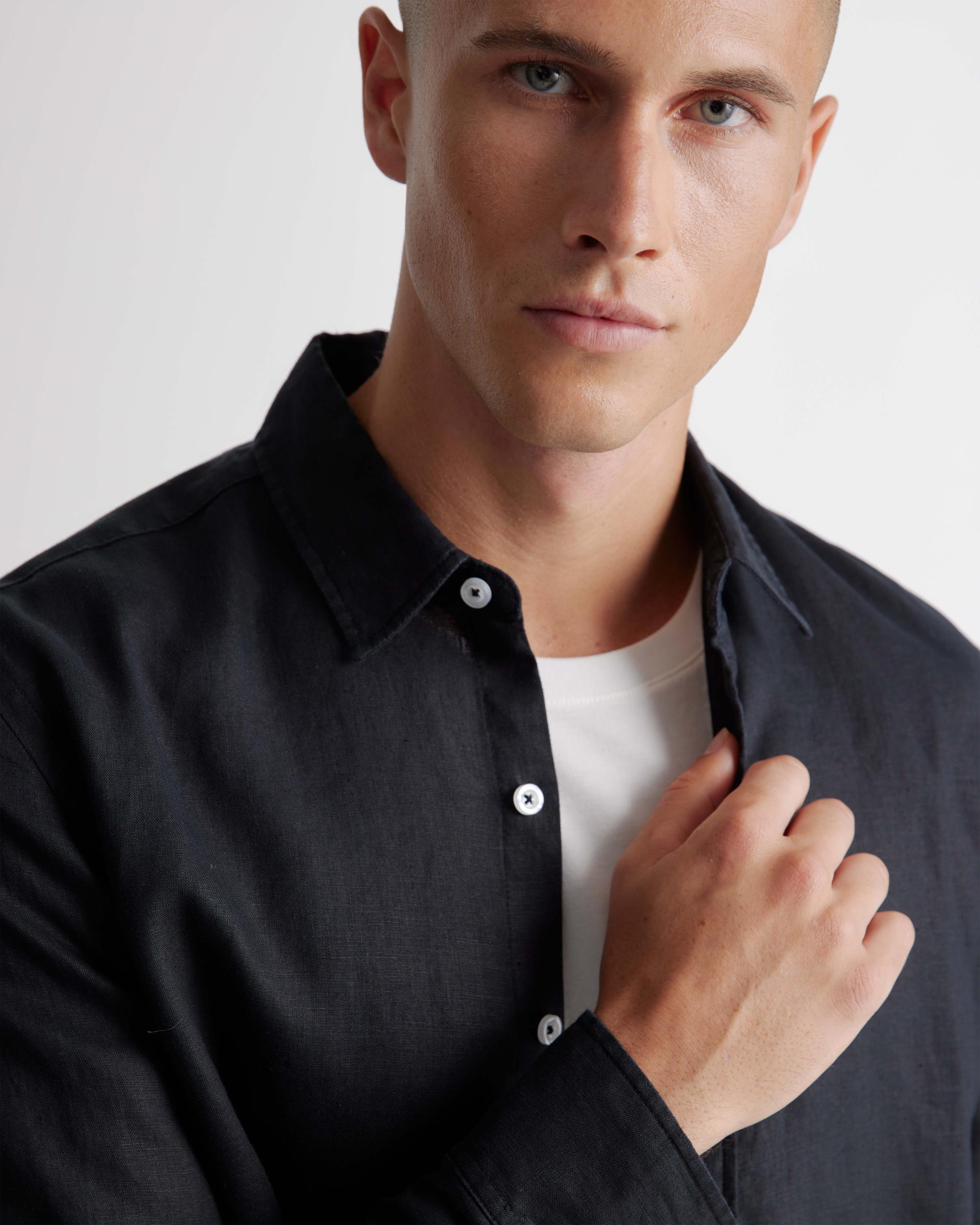 Quince | Men's 100% European Linen Relaxed Long Sleeve Shirt Product Image