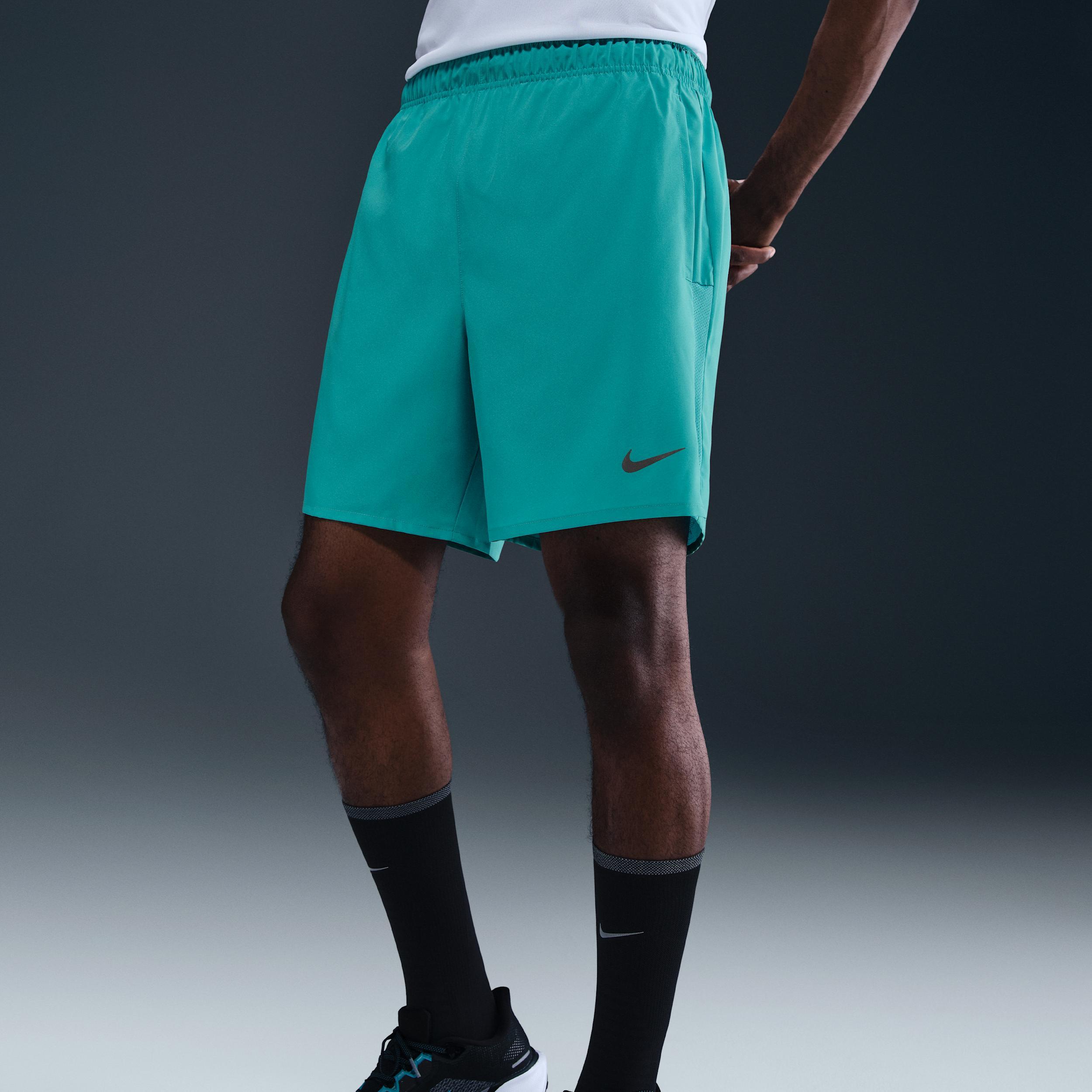 Nike Men's Challenger Dri-FIT 7" 2-in-1 Running Shorts Product Image