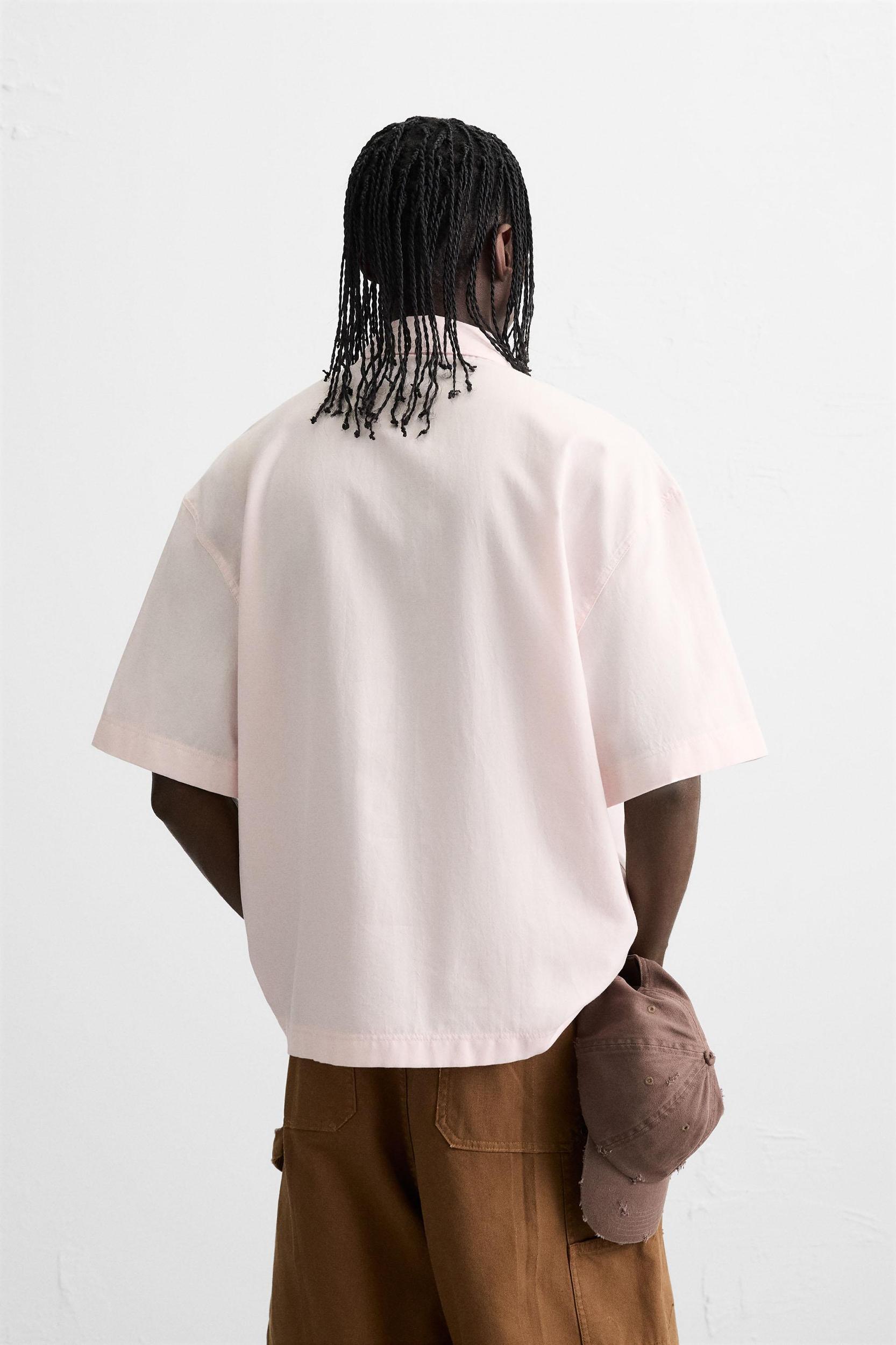 CONTRAST EMBROIDERY SHIRT Product Image