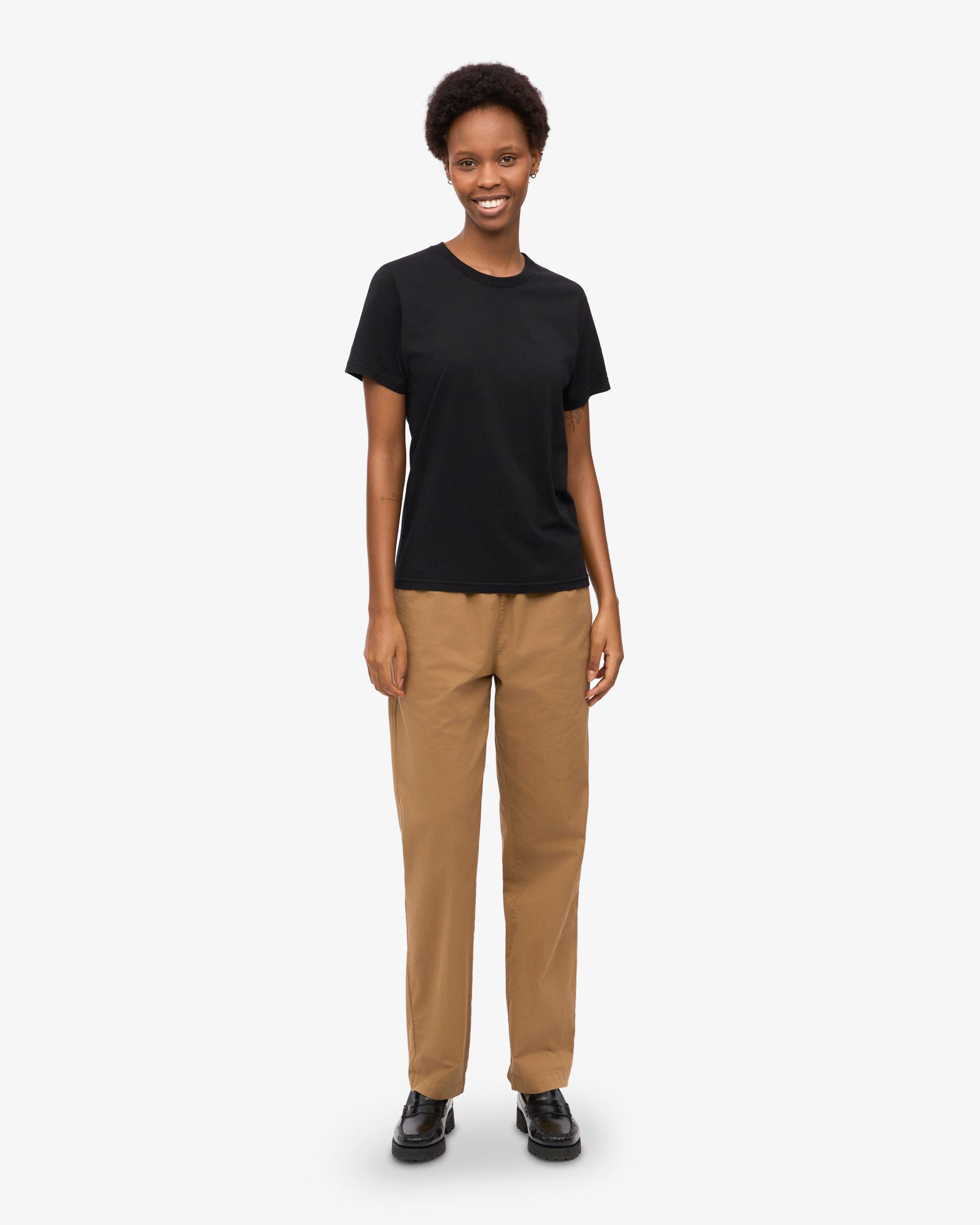 Women Light Organic Tee - Deep Black Product Image
