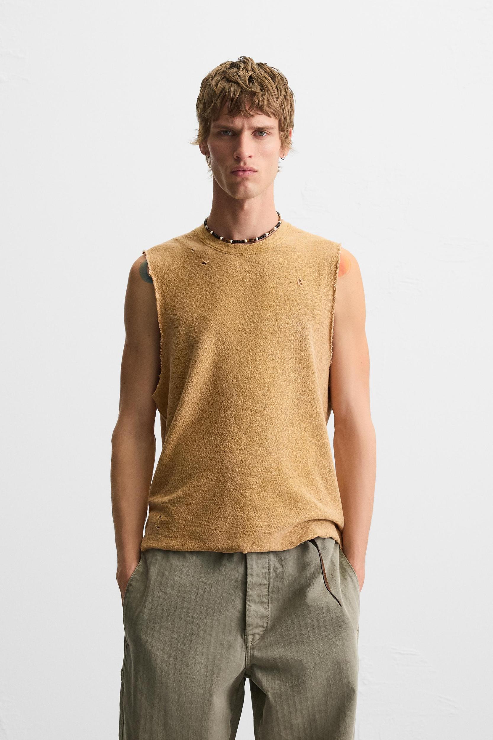 WASHED KNIT PRINT T-SHIRT Product Image