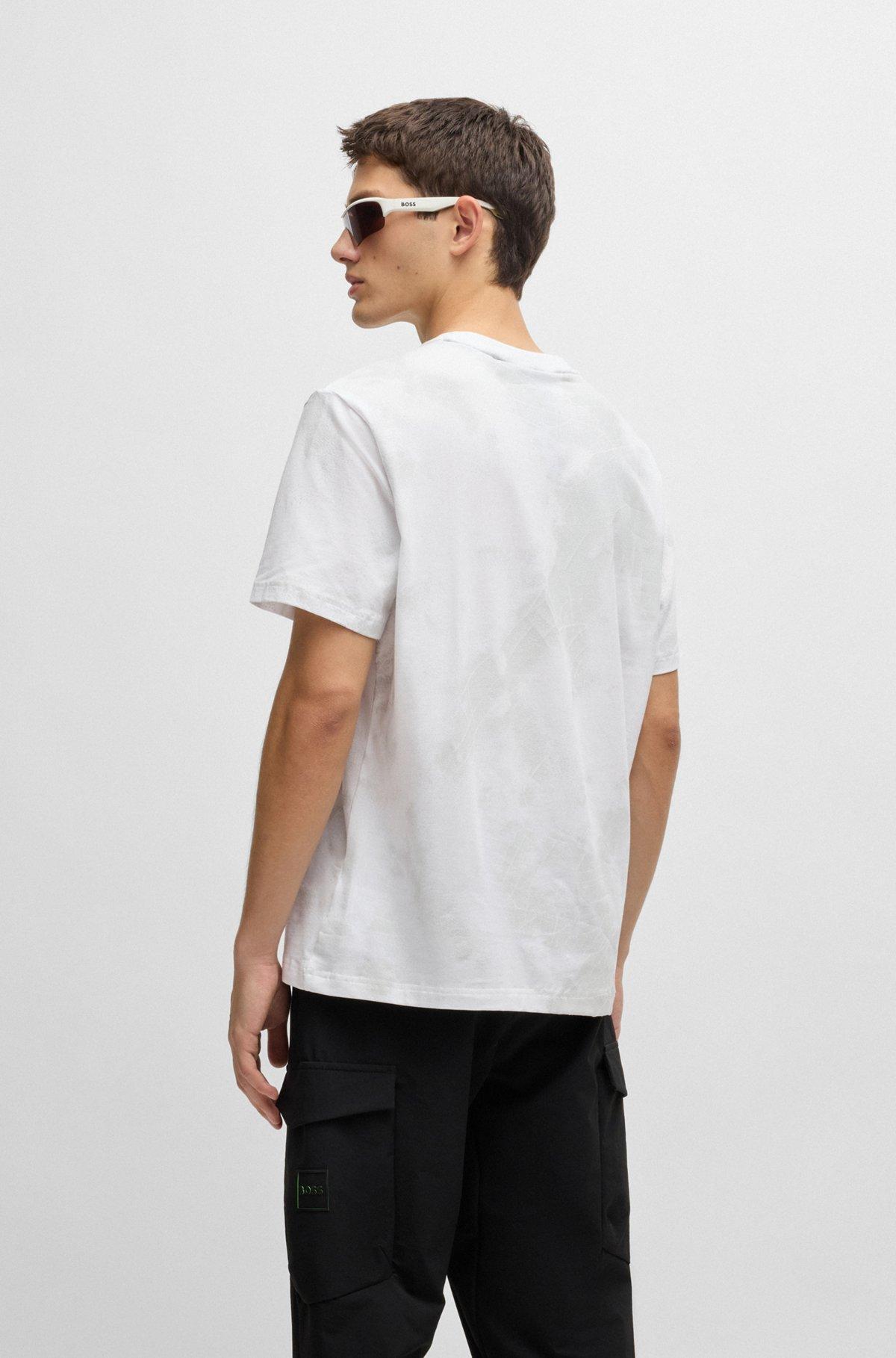 Relaxed-fit T-shirt with decorative reflective print Product Image