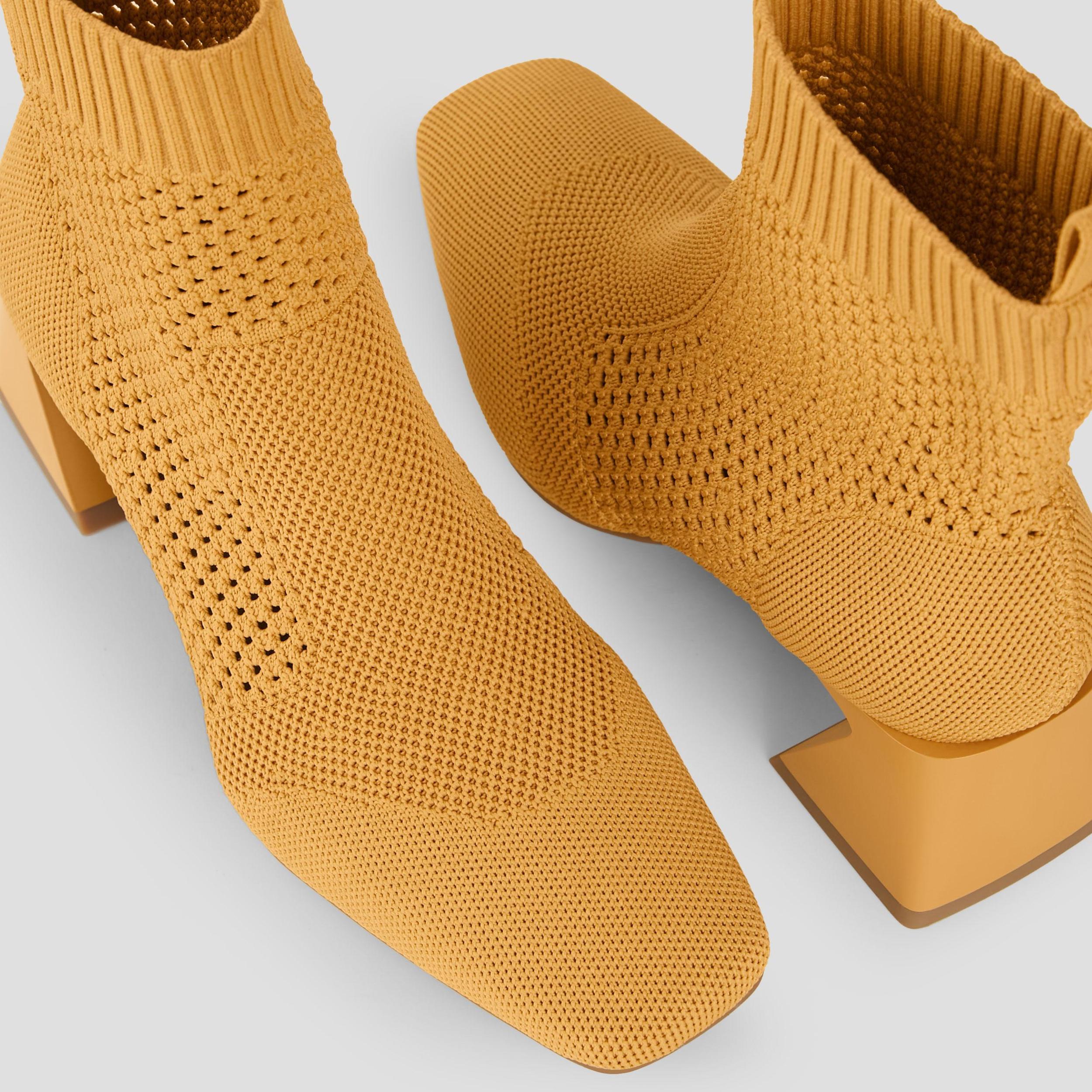 Square-Toe Perforated Heeled Boots (Melissa) Product Image