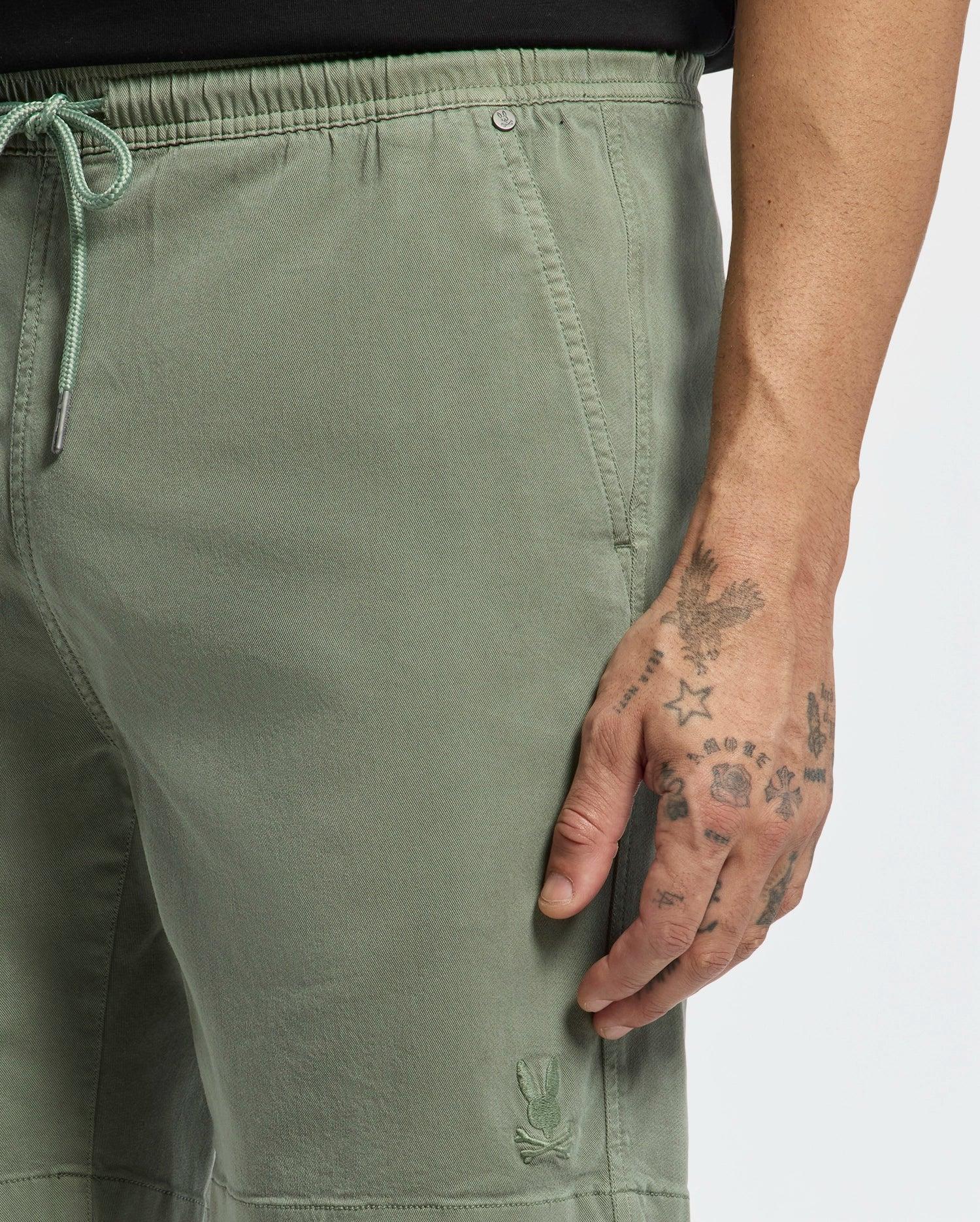 Men's Willis Stretch Tencel Short 313 SEA SPRAY / M Product Image