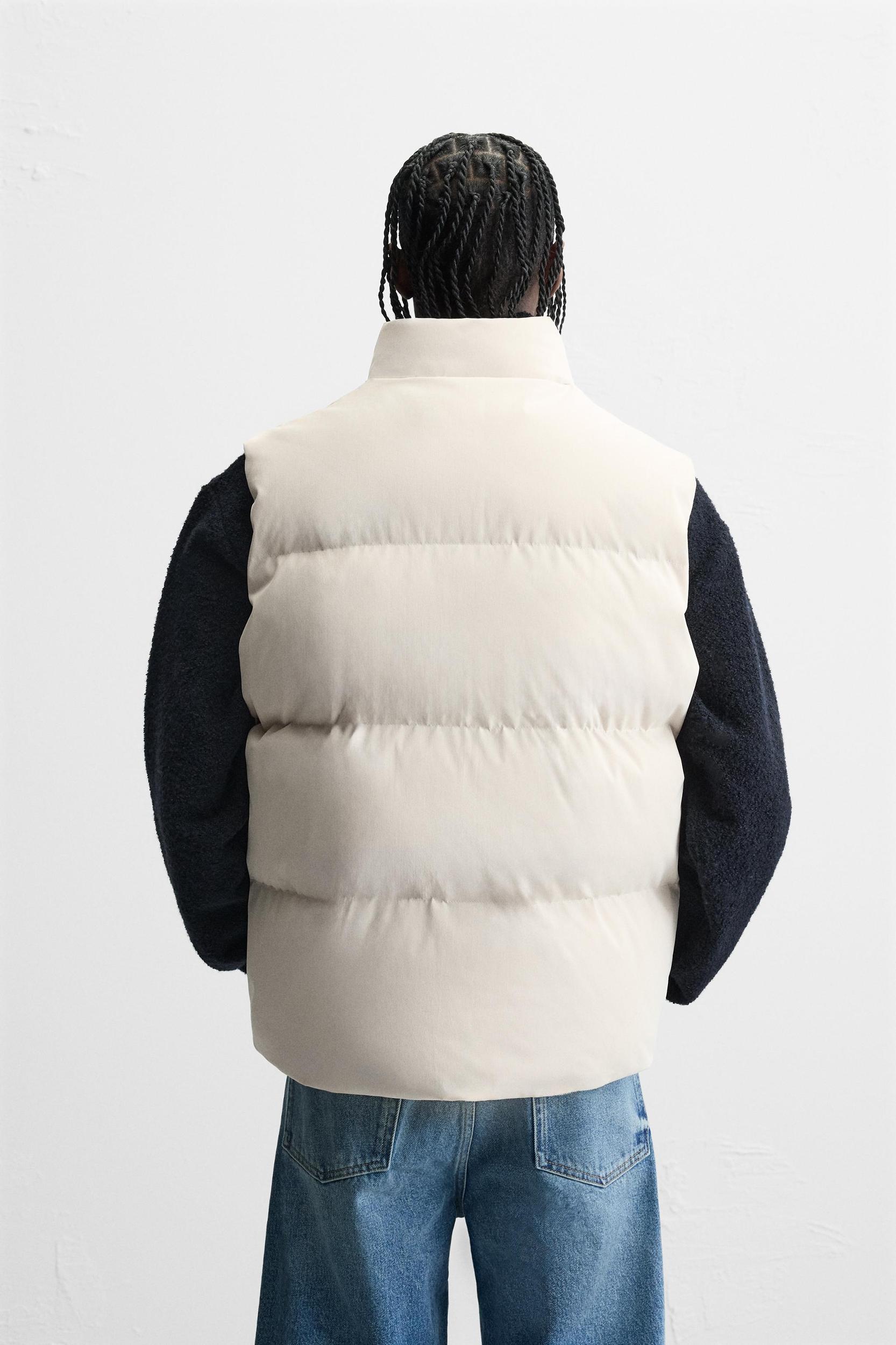 PUFFER VEST Product Image