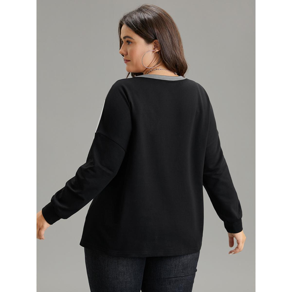 Plus Size Colorblock Contrast Round Neck Drop Shoulder Sweatshirt Women Gray Casual Contrast Round Neck Dailywear Sweatshirts BloomChic 22-24/3X Product Image