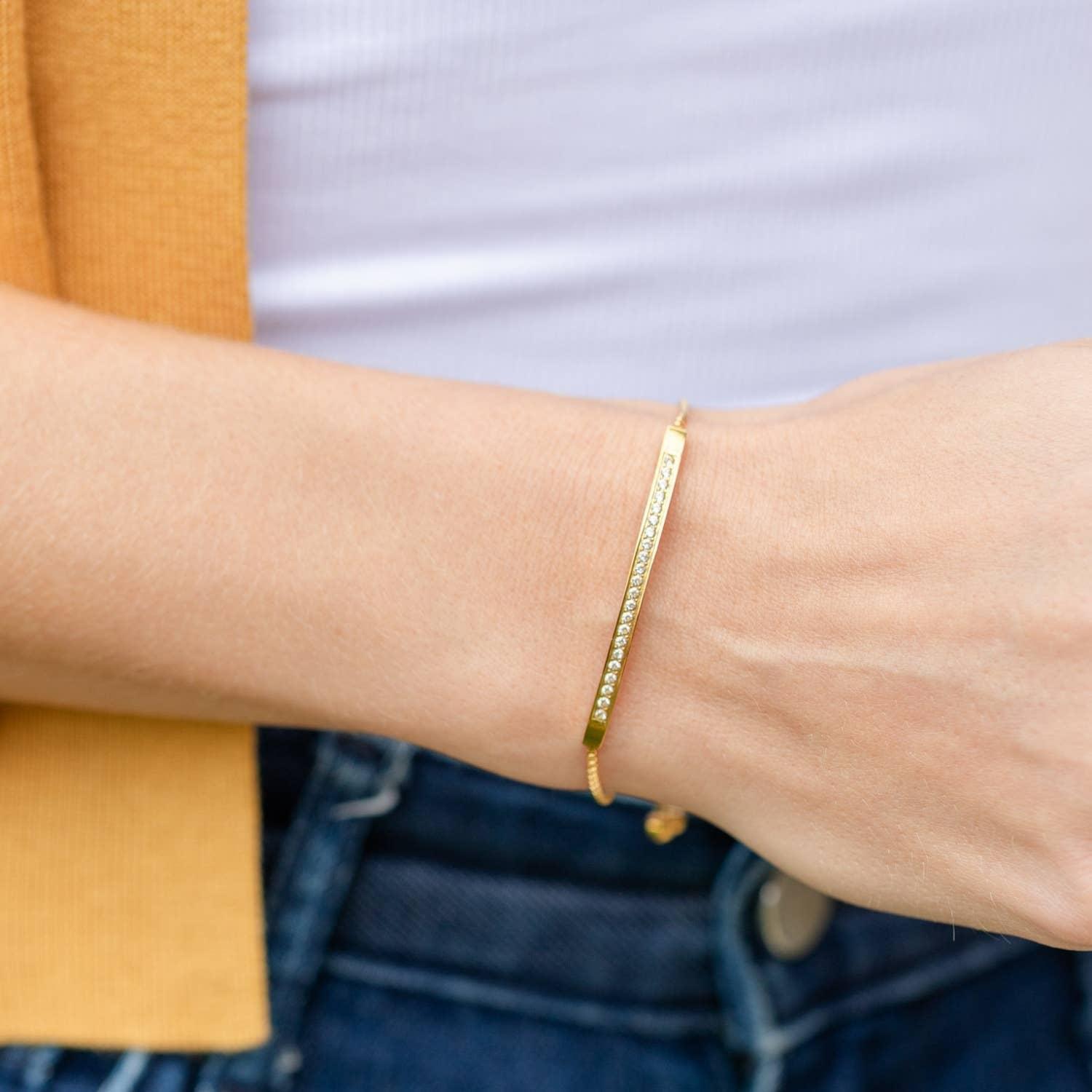 Sparkle Pulley Bracelet Product Image