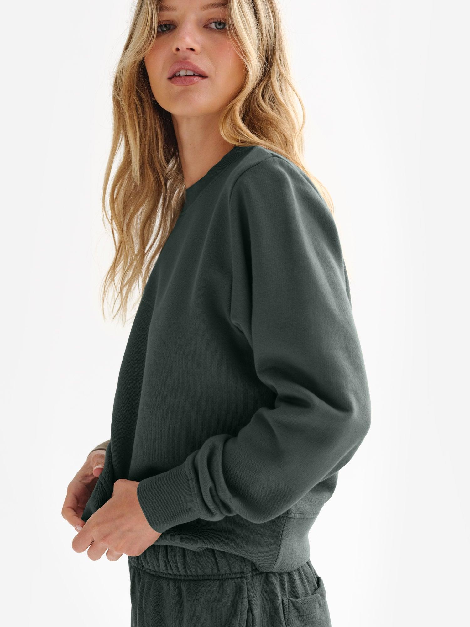 Organic Fleece Shrunken Crew Neck Sweatshirt Female Product Image