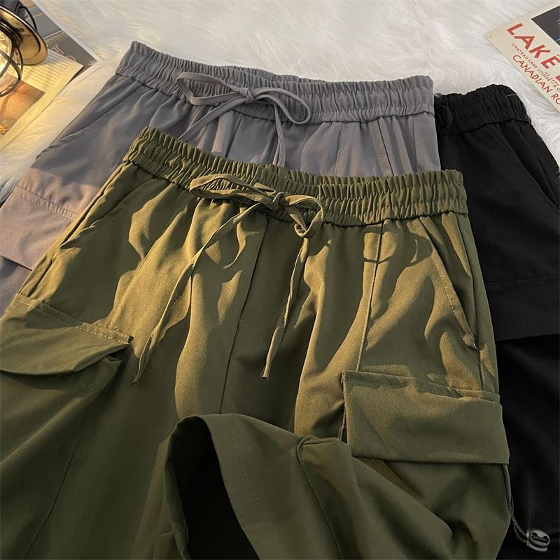 Mid Rise Plain Drawstring Cargo Shorts Product Image
