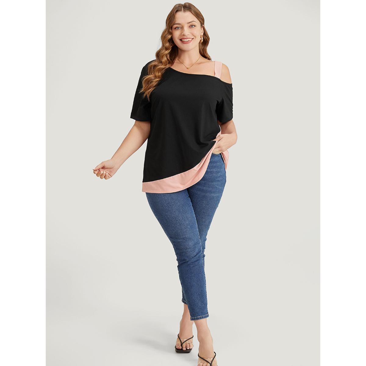 Plus Size Two Tone Asymmetrical Neck T-shirt Black Women Elegant Contrast Colorblock Asymmetrical Neck Dailywear T-shirts BloomChic 22-24/3X Product Image