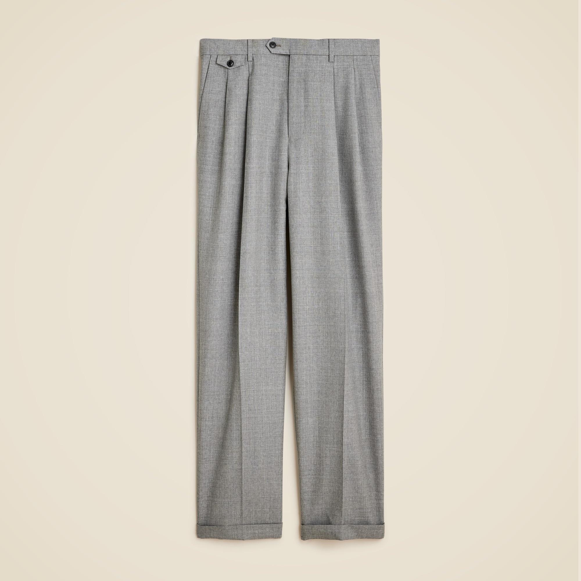Relaxed-fit double-pleated trouser in Italian tropical wool Product Image