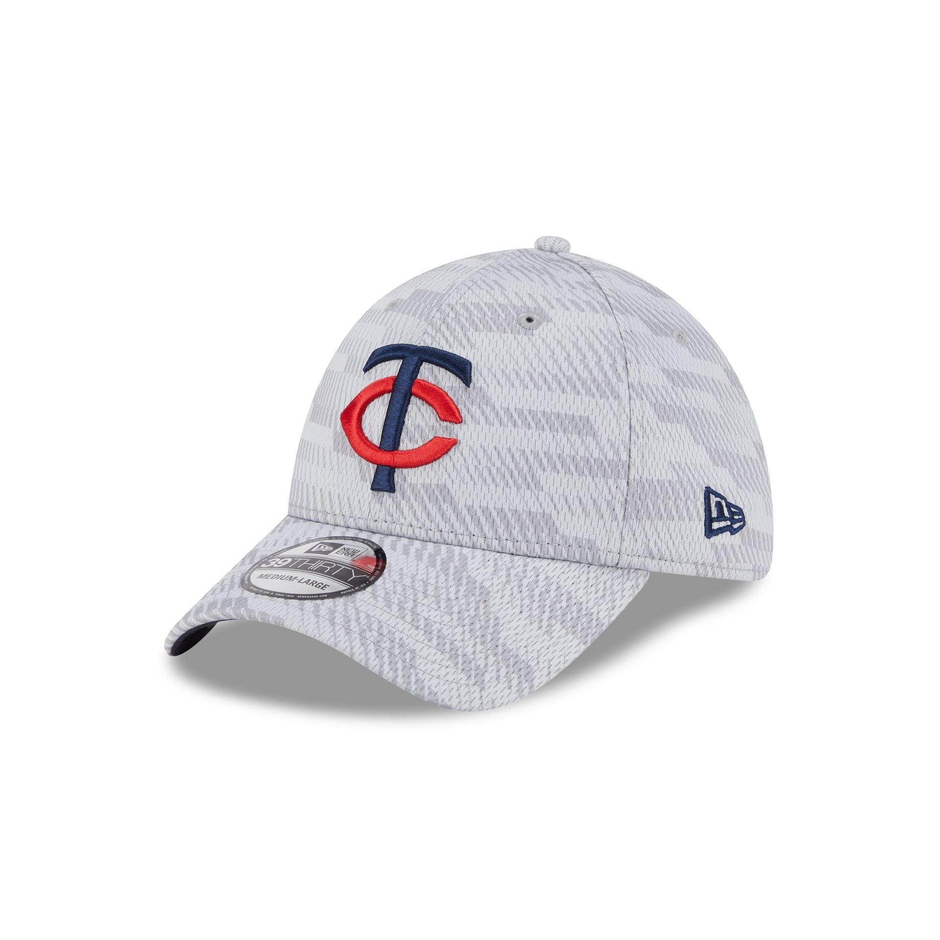 Milwaukee Brewers 2025 Clubhouse Gray 39THIRTY Stretch Fit Male Product Image