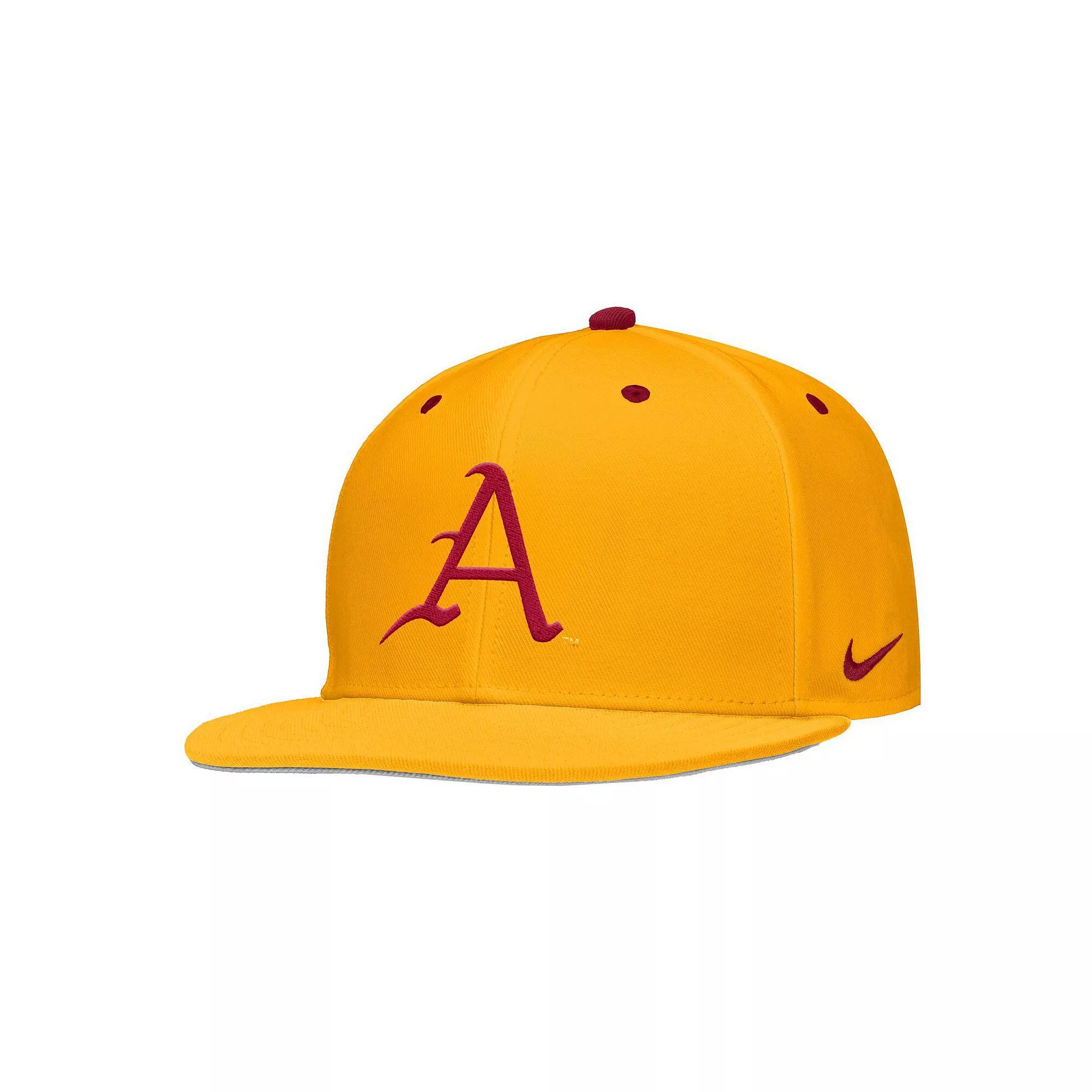 Men's Nike Gold Arkansas Razorbacks On-Field True Performance Baseball Fitted Hat, Size: 7 5/8 Product Image
