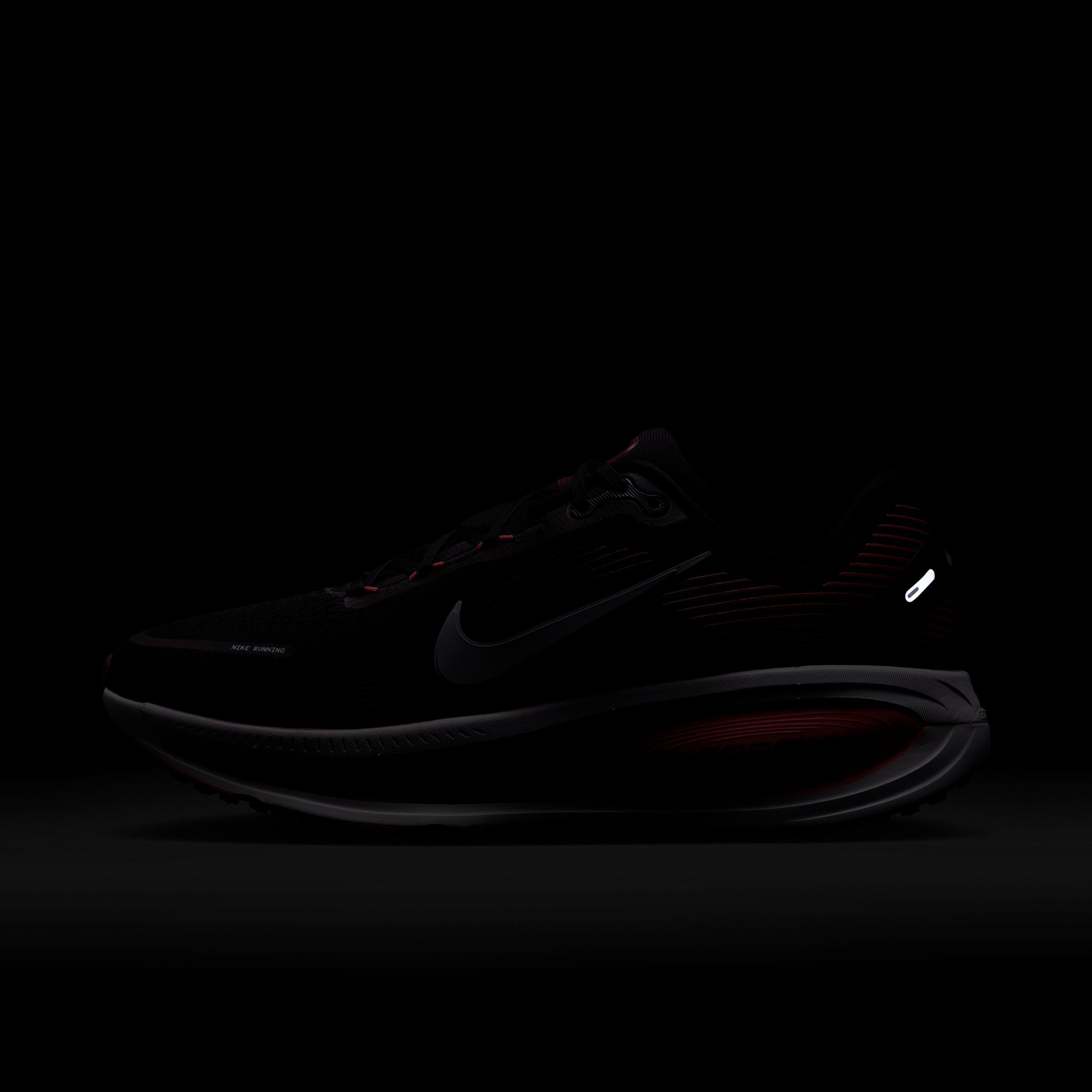Nike Men's Vomero 18 Road Running Shoes Product Image