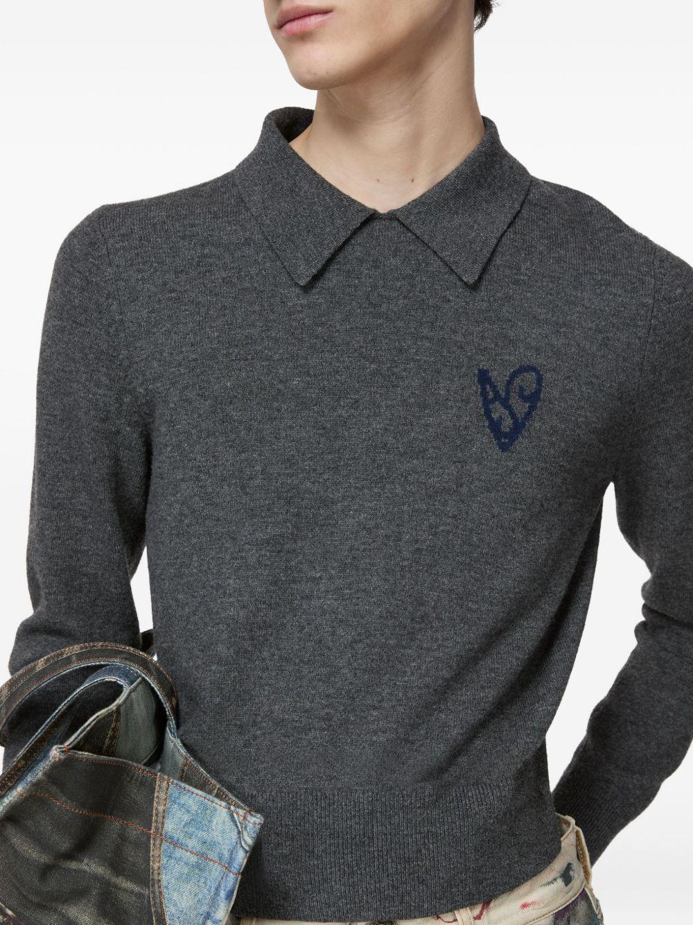 heart-motif polo-collar top Product Image