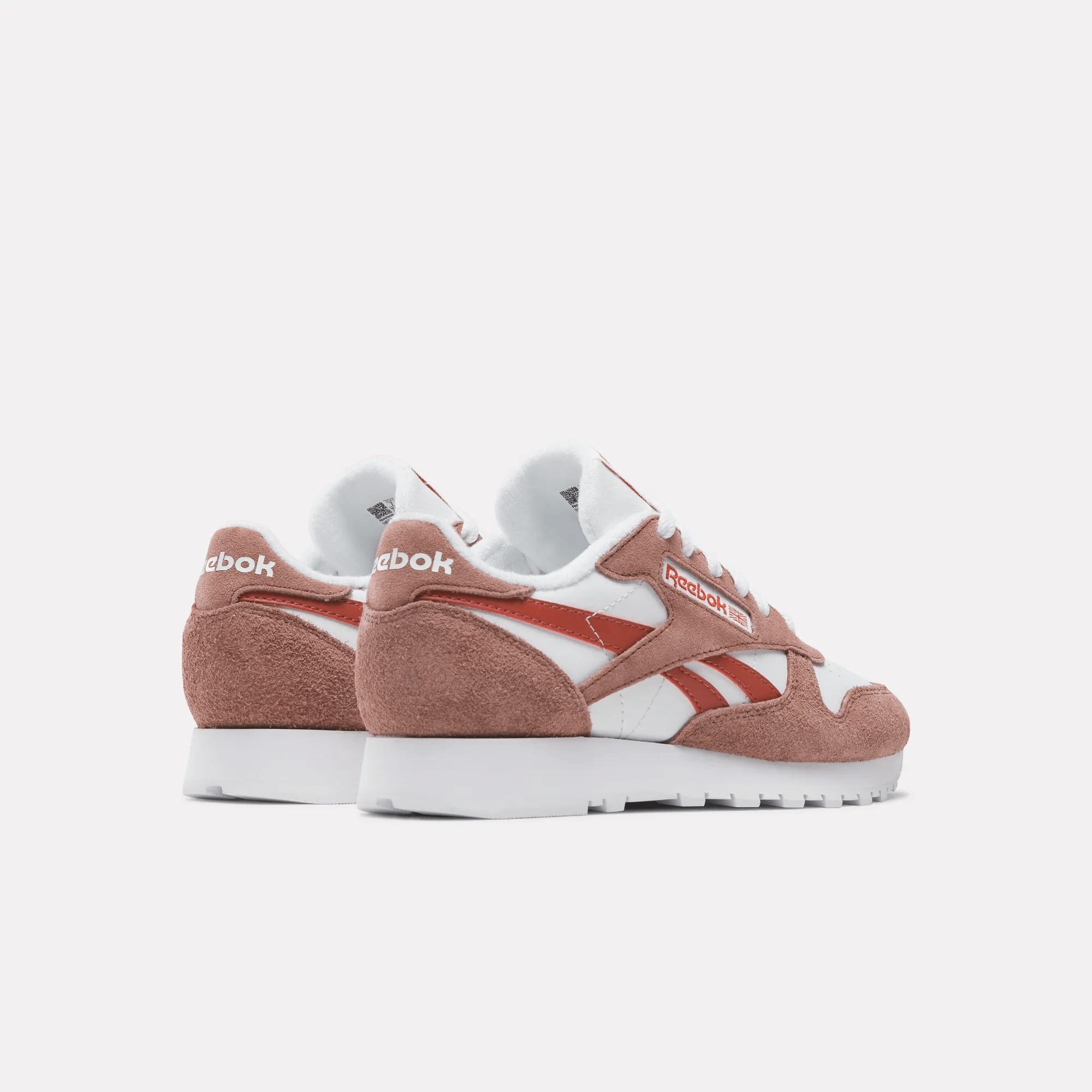 Women's Classic Leather Shoes Product Image