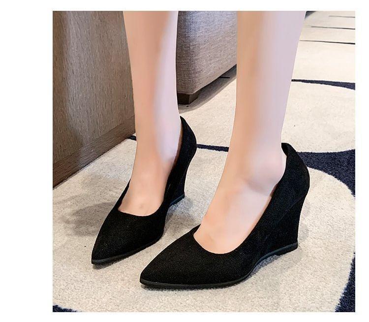 Wedge Heel Pointed Toe Plain Pumps Product Image