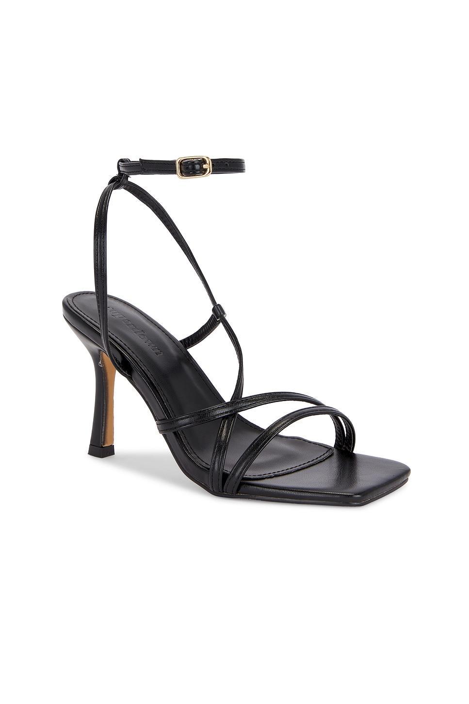 Luna Heel superdown Product Image