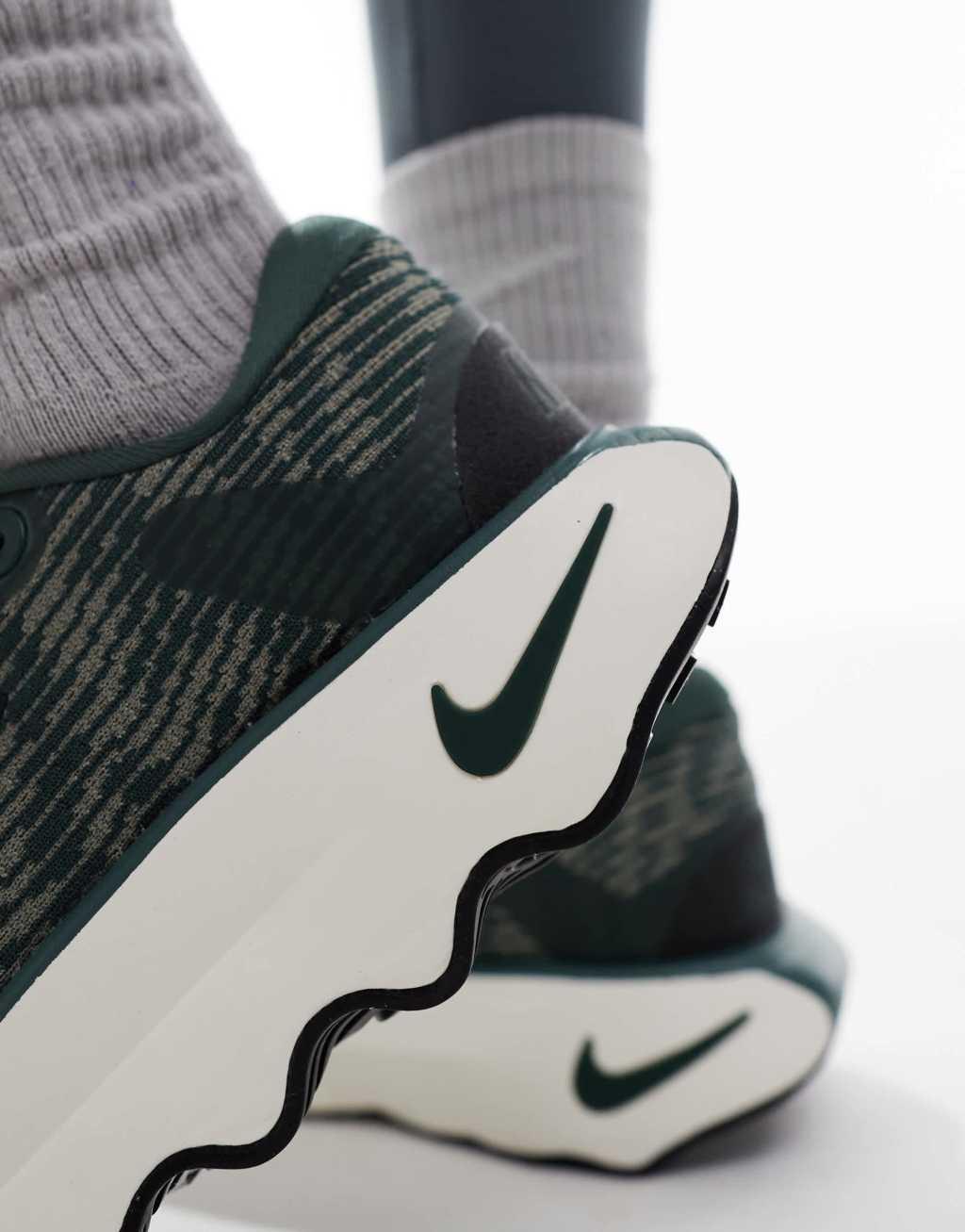 Nike Training Motiva sneakers in dark green Product Image