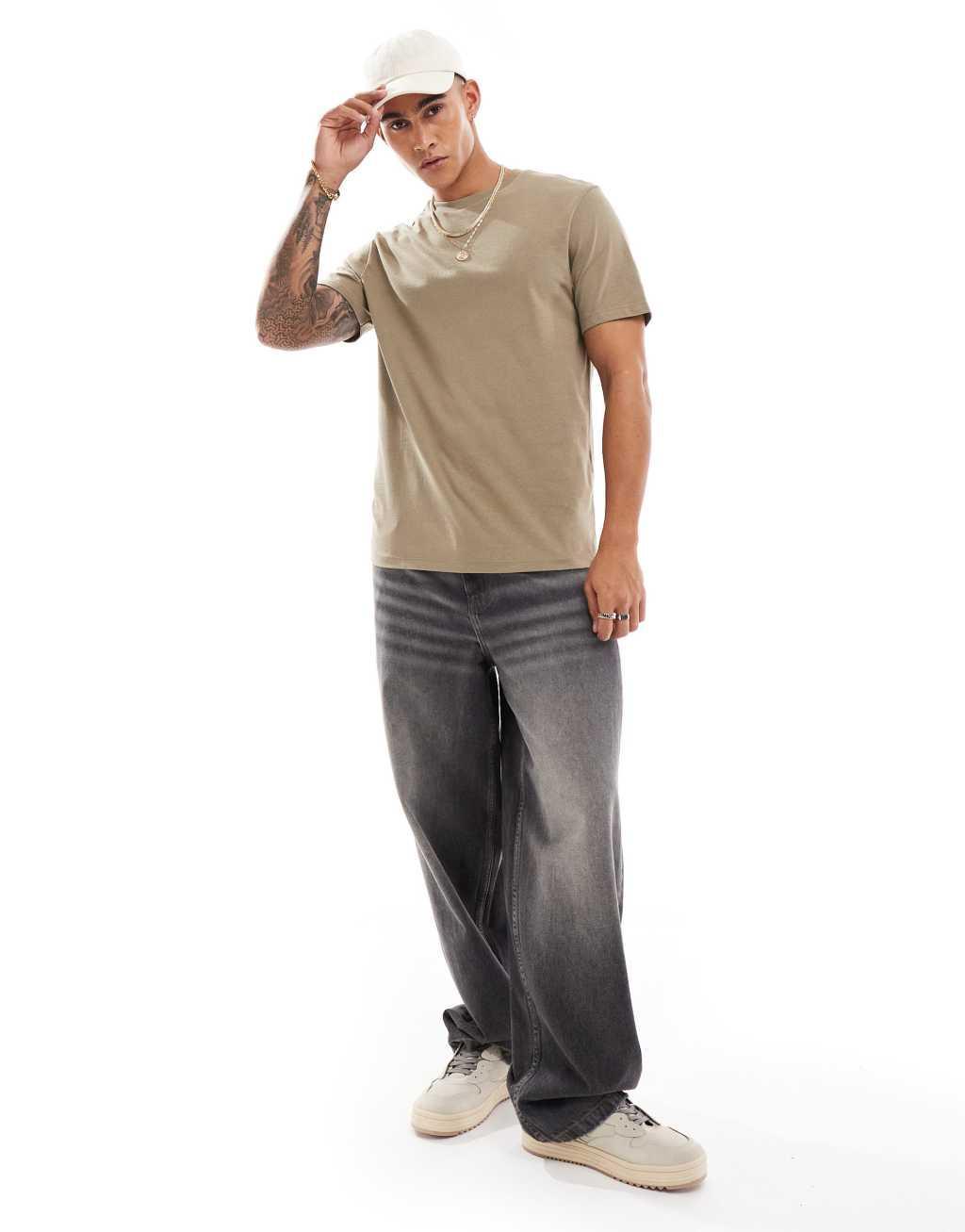 ASOS DESIGN essential crew neck t-shirt in khaki Product Image