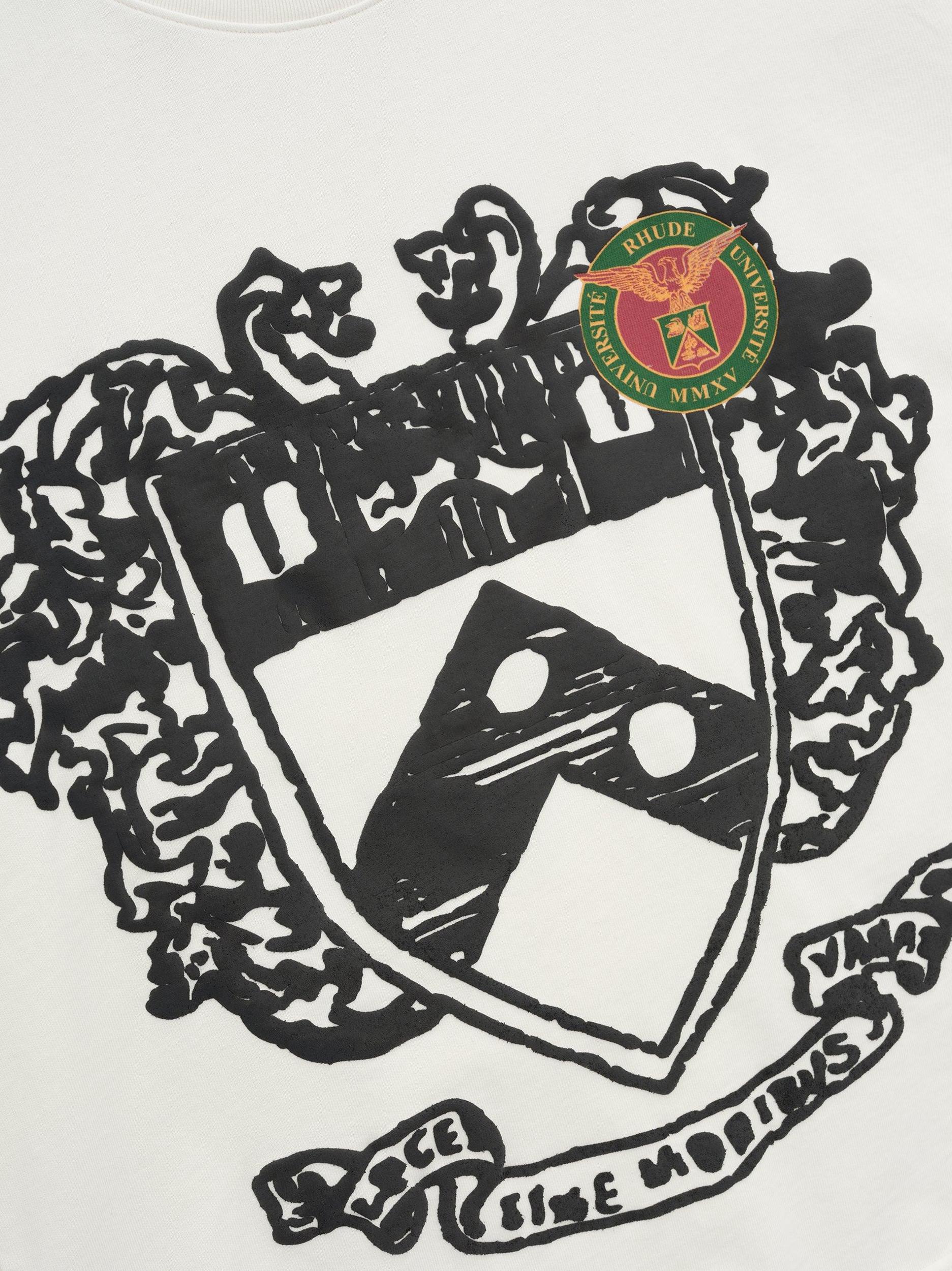 RUNWAY CREST TEE Male Product Image