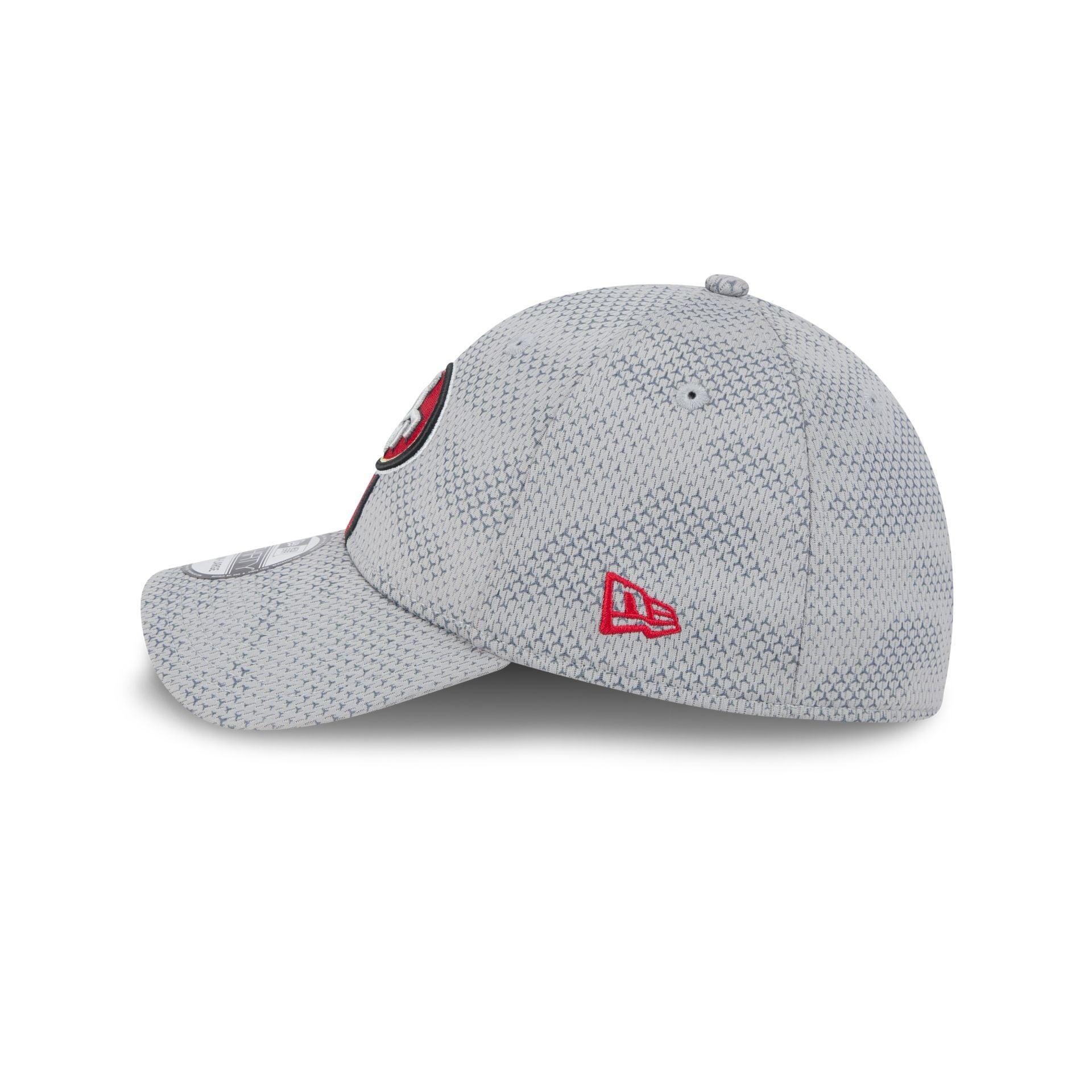 Miami Dolphins 2024 Sideline Gray 39THIRTY Stretch Fit Hat Male Product Image