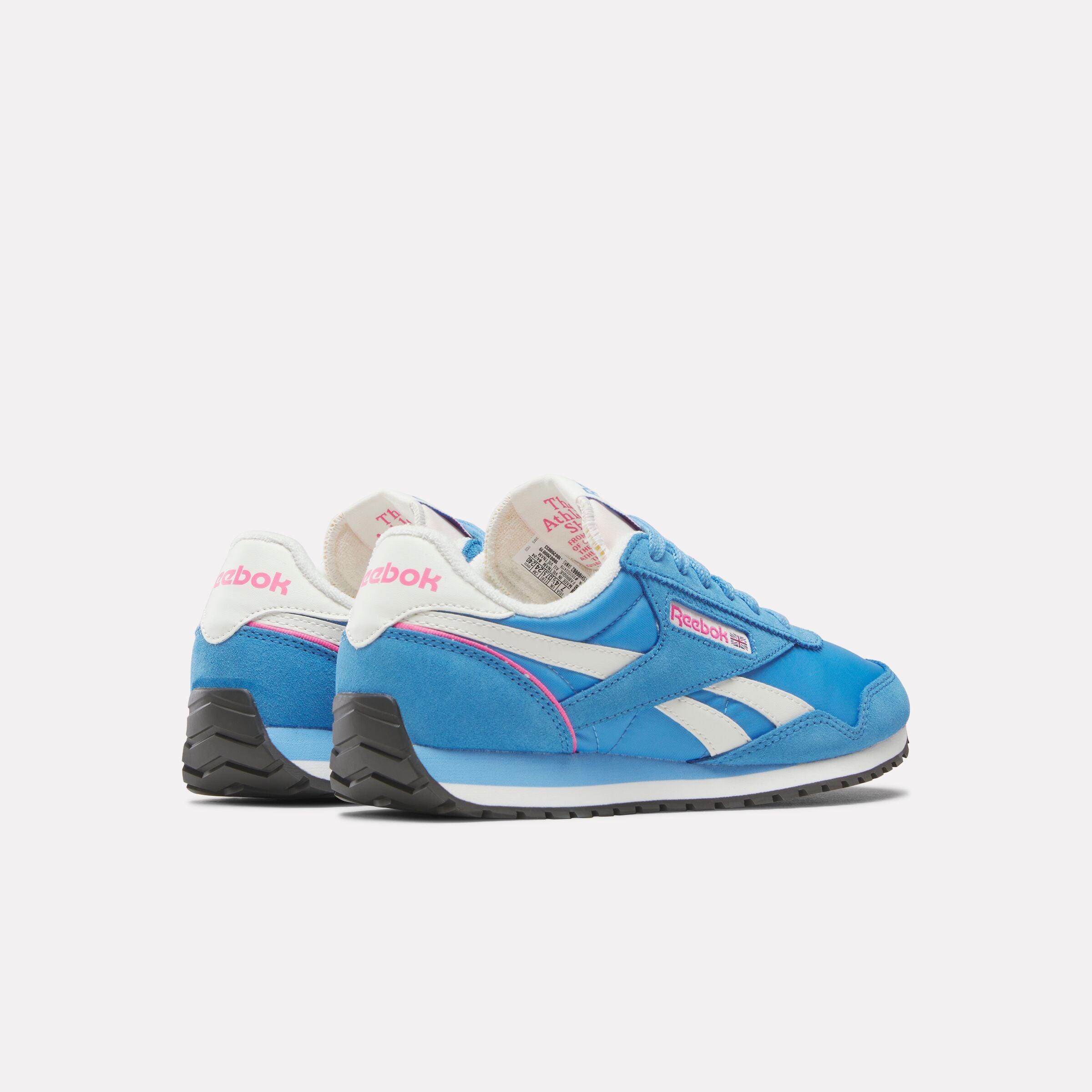 Women's Classic AZ Shoes Female Product Image