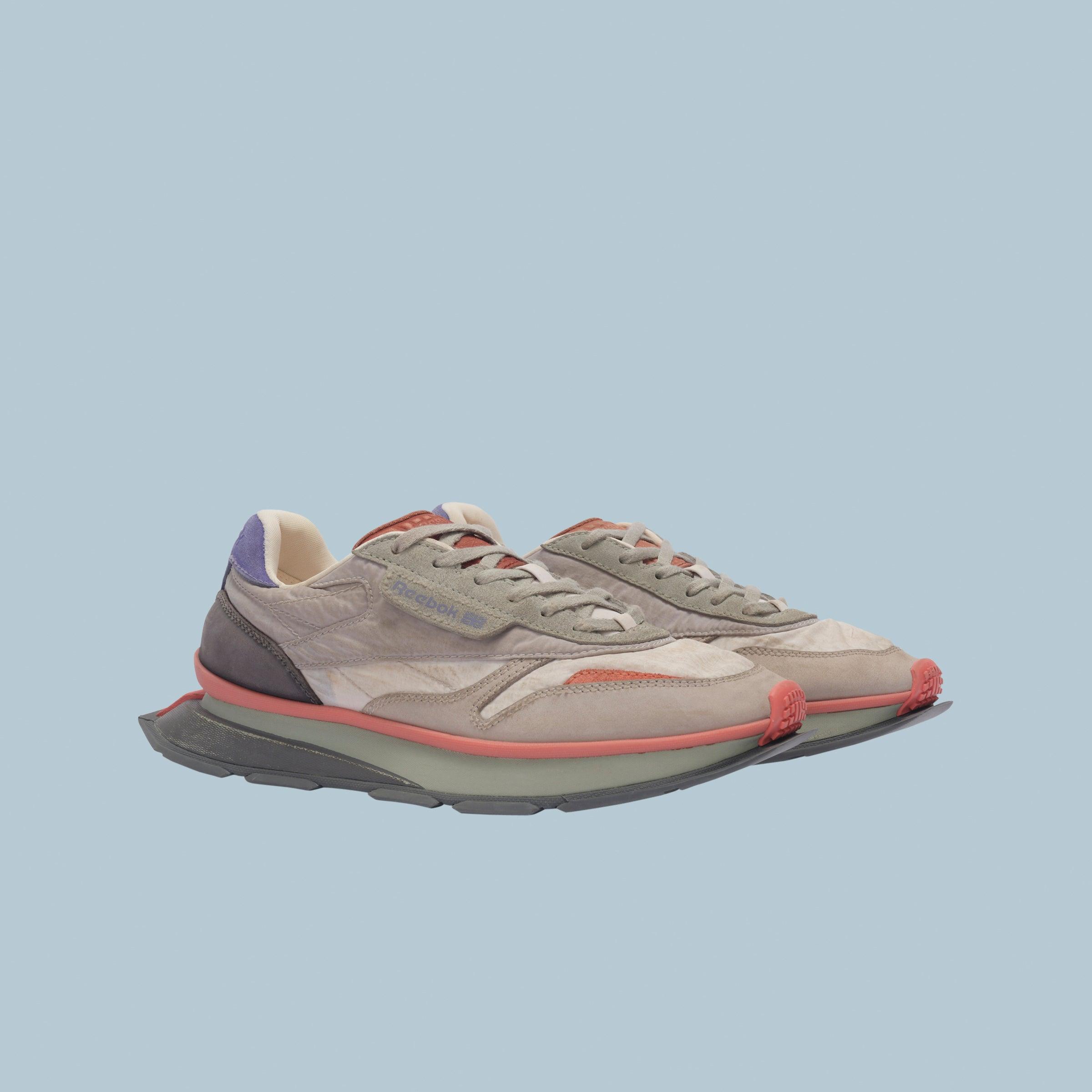 Classic Leather LTD Shoes Unisex Product Image
