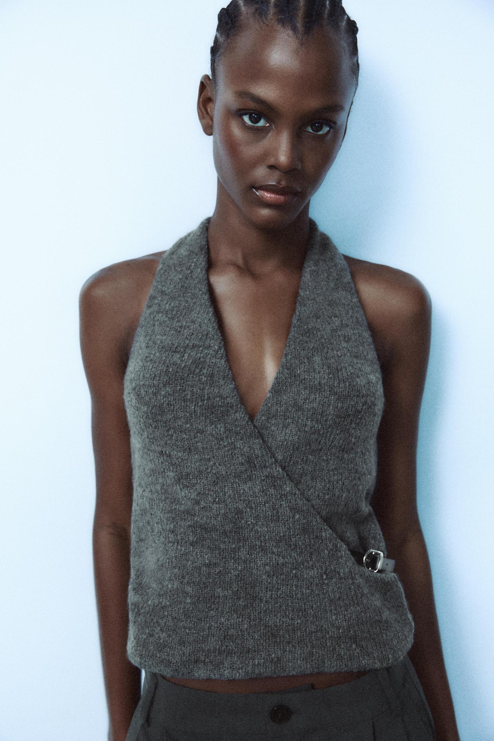 BELTED HALTER TOP Product Image