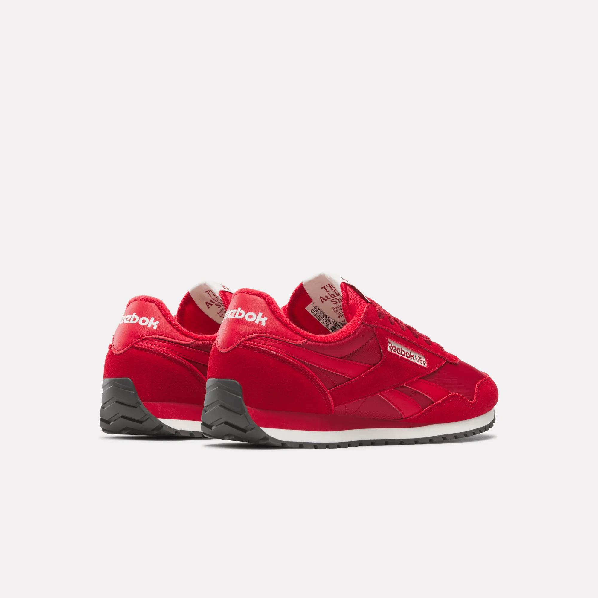 Women's Classic AZ Shoes Female Product Image