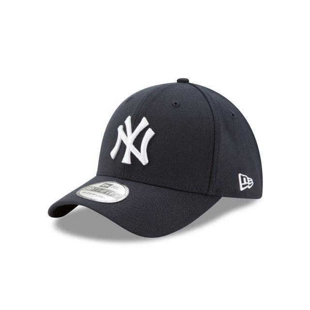 Cleveland Guardians Team Classic Home 39THIRTY Stretch Fit Hat Male Product Image
