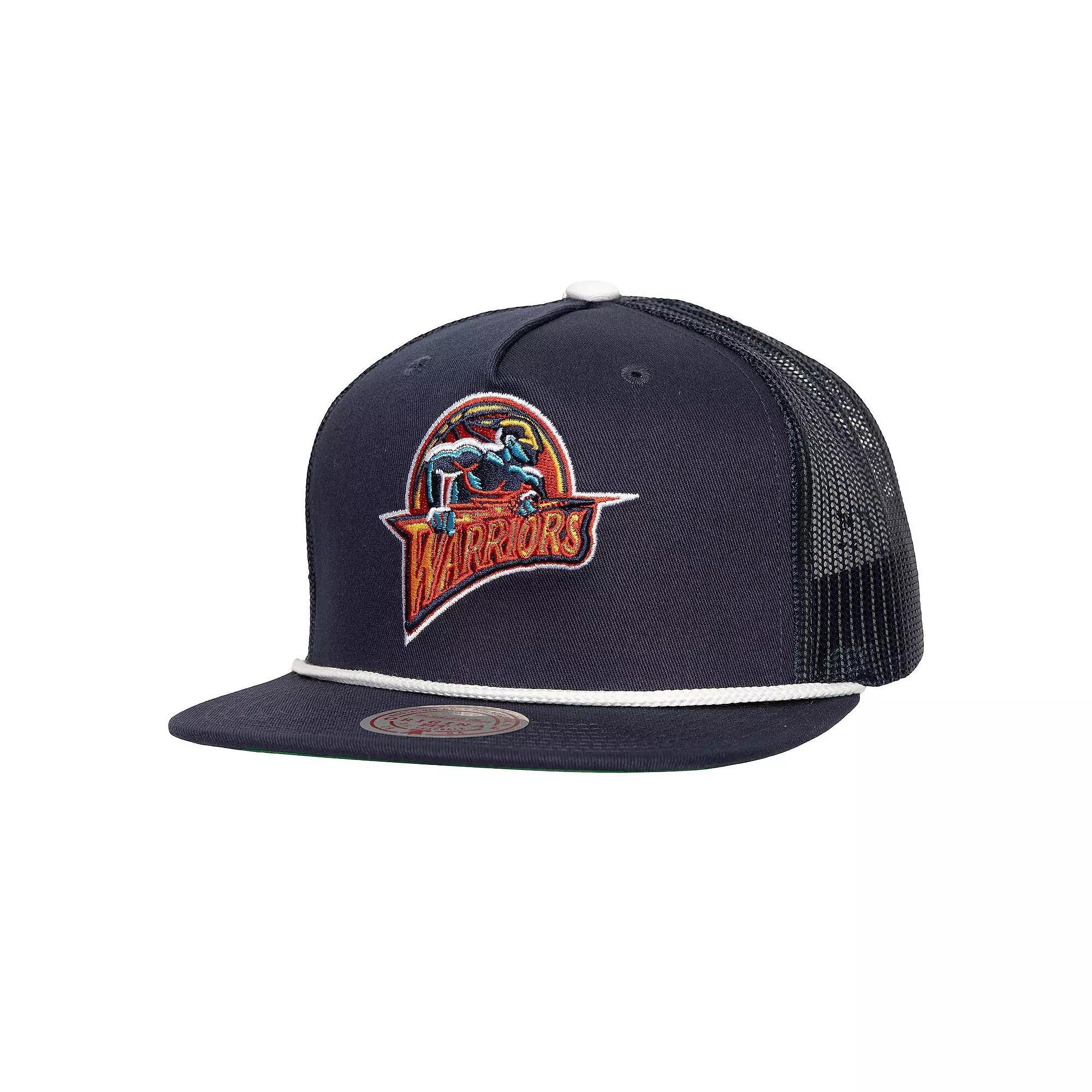 Men's Mitchell & Ness Navy Golden State Warriors Roper Meshback Trucker Snapback Hat, Blue Product Image