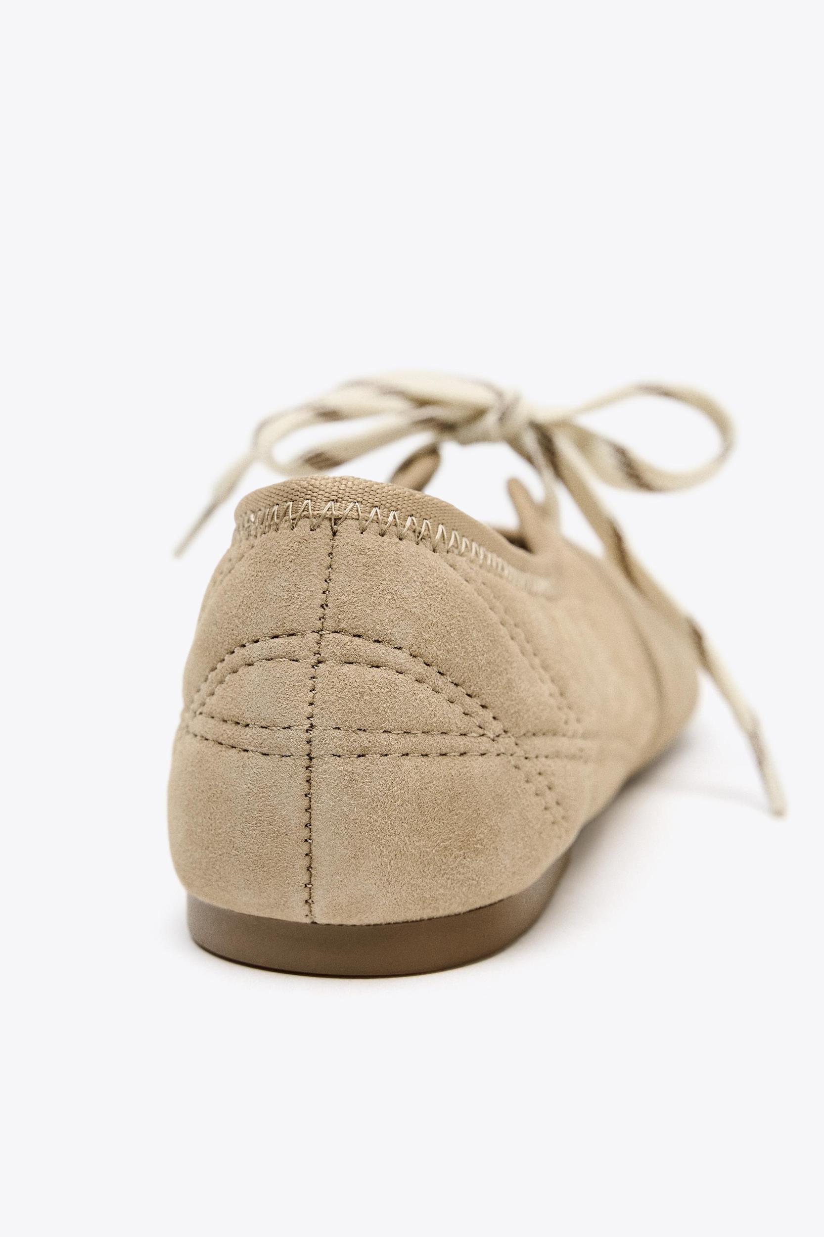 SPLIT LEATHER LACE-UP BALLET FLATS Product Image