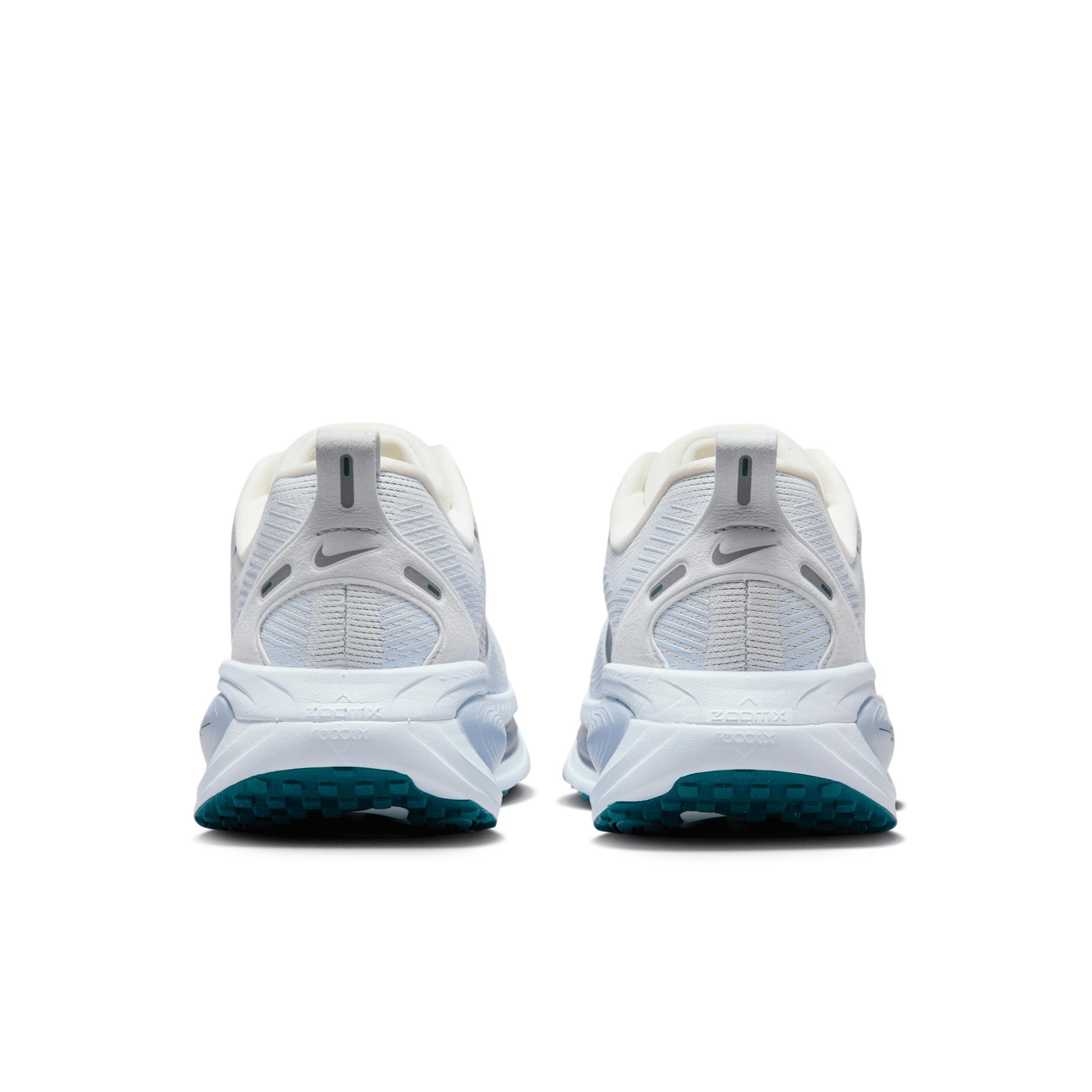 Nike Women's Vomero 18 Road Running Shoes Product Image